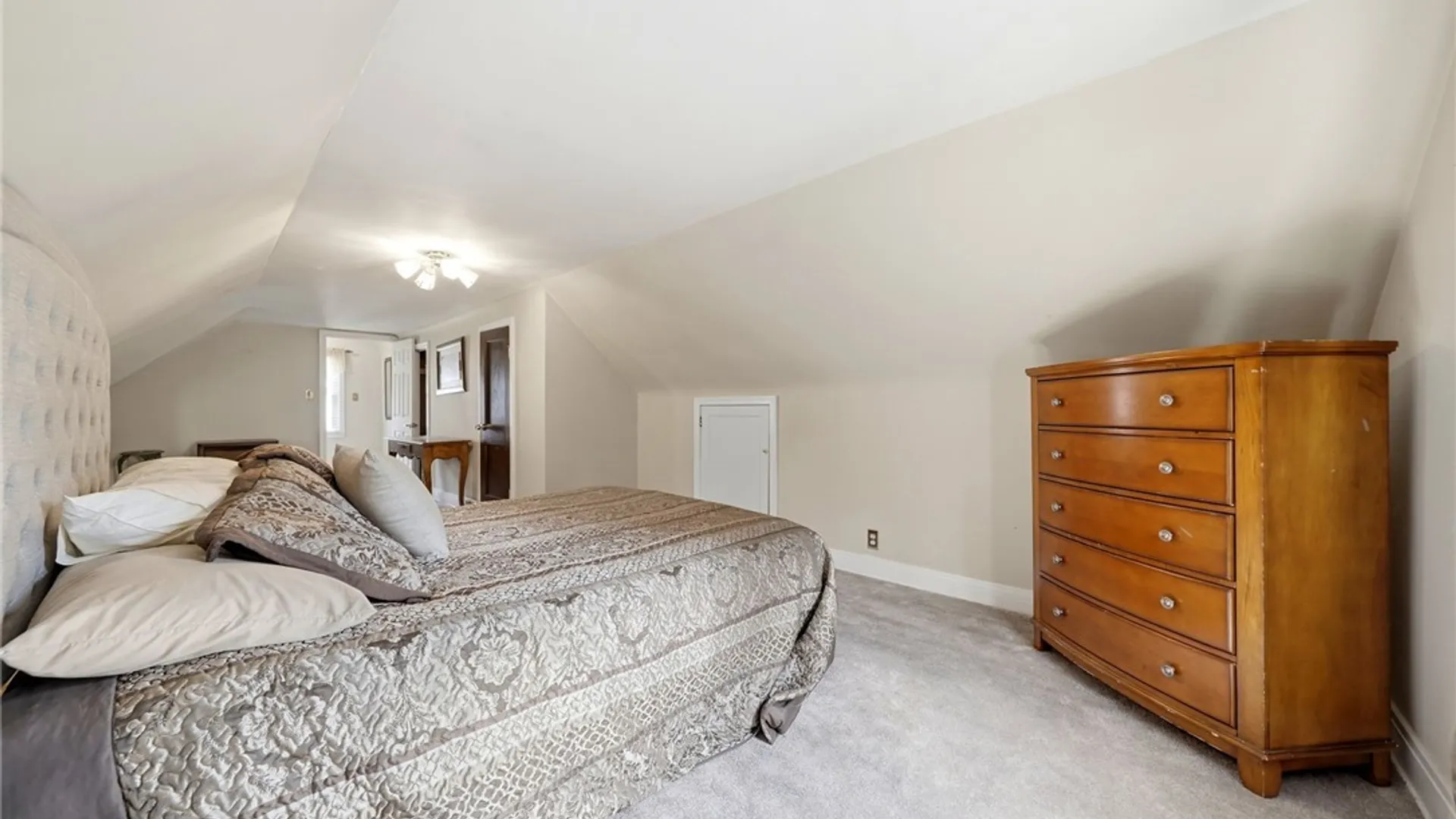 Property at 151 Cloverside Drive, West Seneca, NY 14224 23