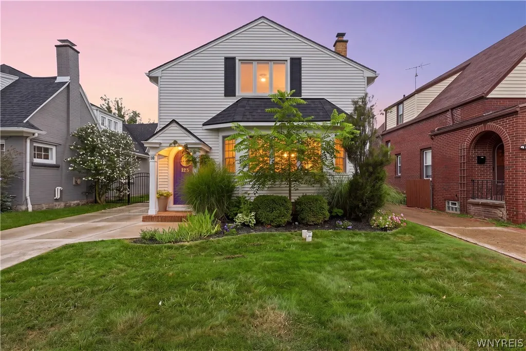 Property at 68 Radcliffe Road, Buffalo, NY 14214
