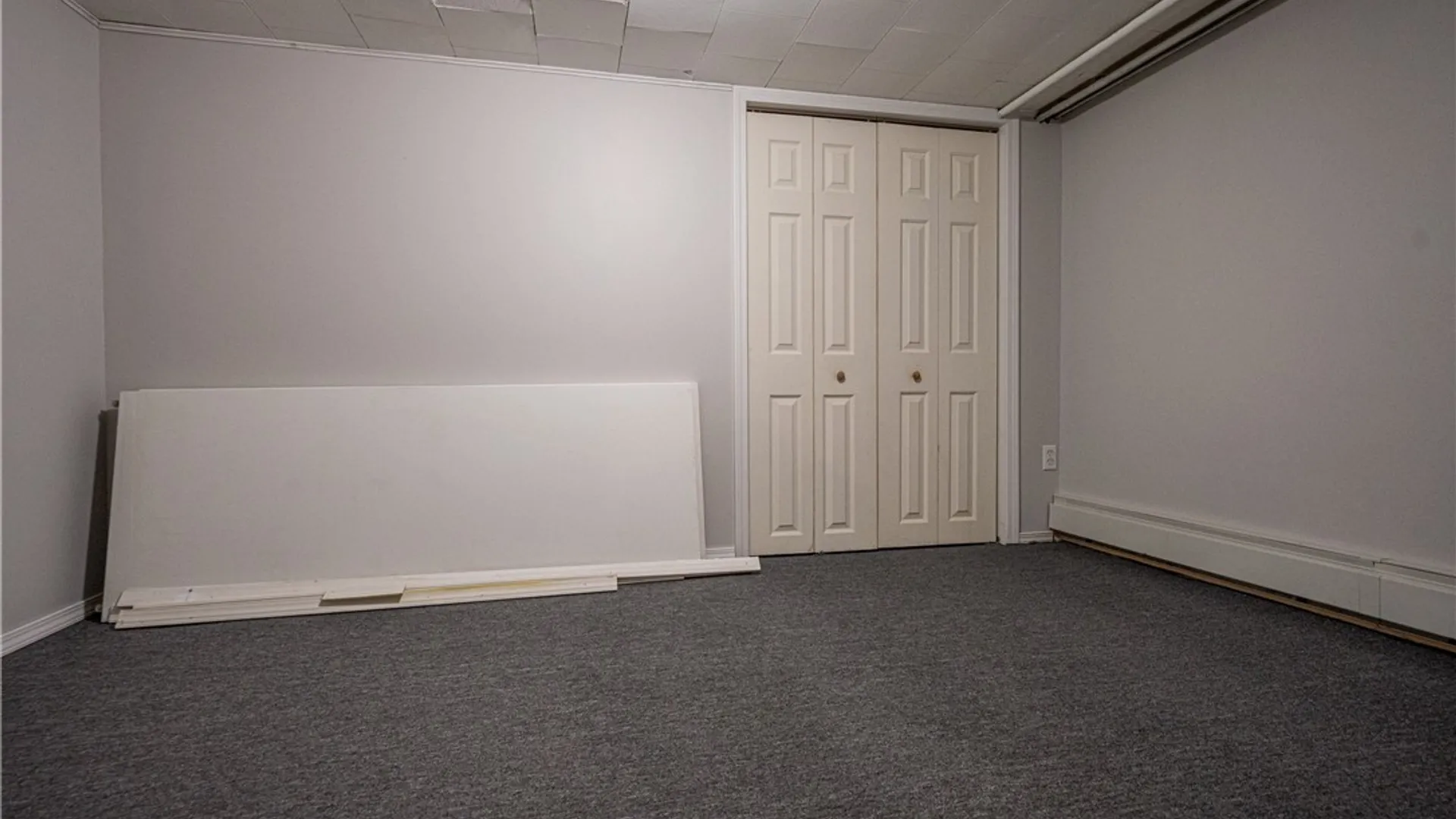 Property at 118 Canada Street, Holland, NY 14080 32