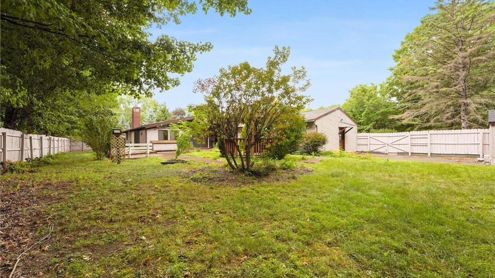 Property at 100 Sherbrooke Road, Manlius, NY 13104 36