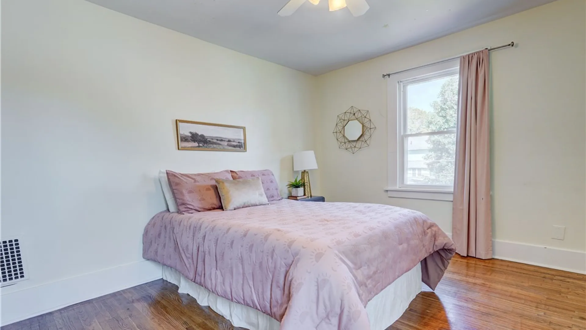 Property at 152 Colonial Road, Rochester, NY 14609 22