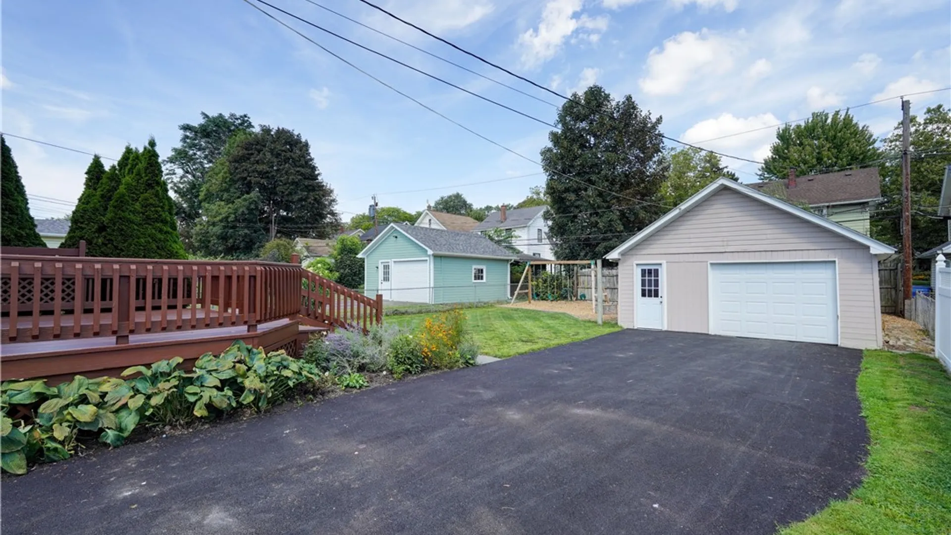 Property at 152 Colonial Road, Rochester, NY 14609 39