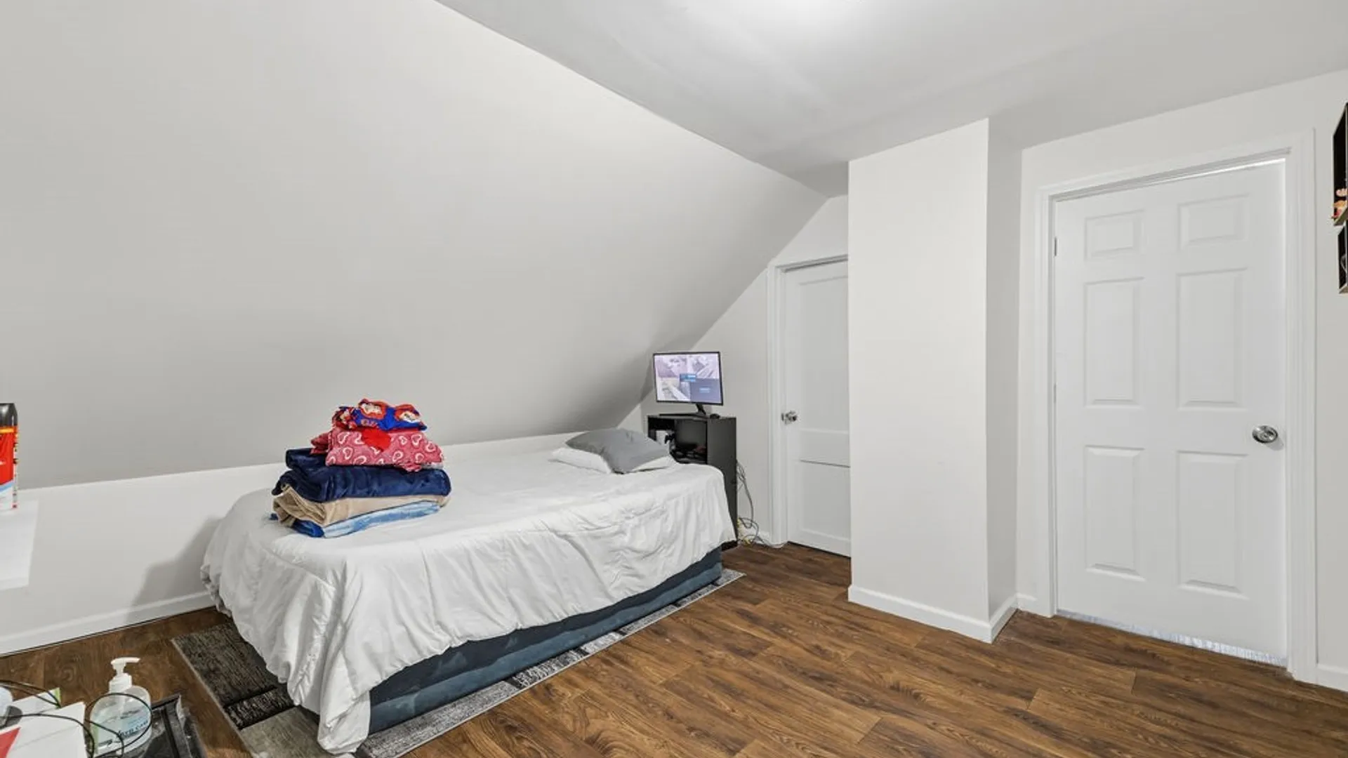 Property at 2870 Bailey Avenue, Buffalo, NY 14215 26
