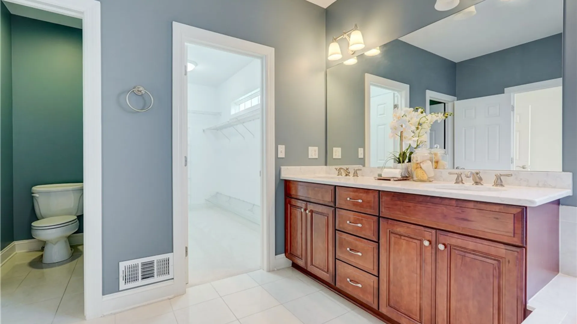 Property at 16 Nature View, Pittsford, NY 14534 30