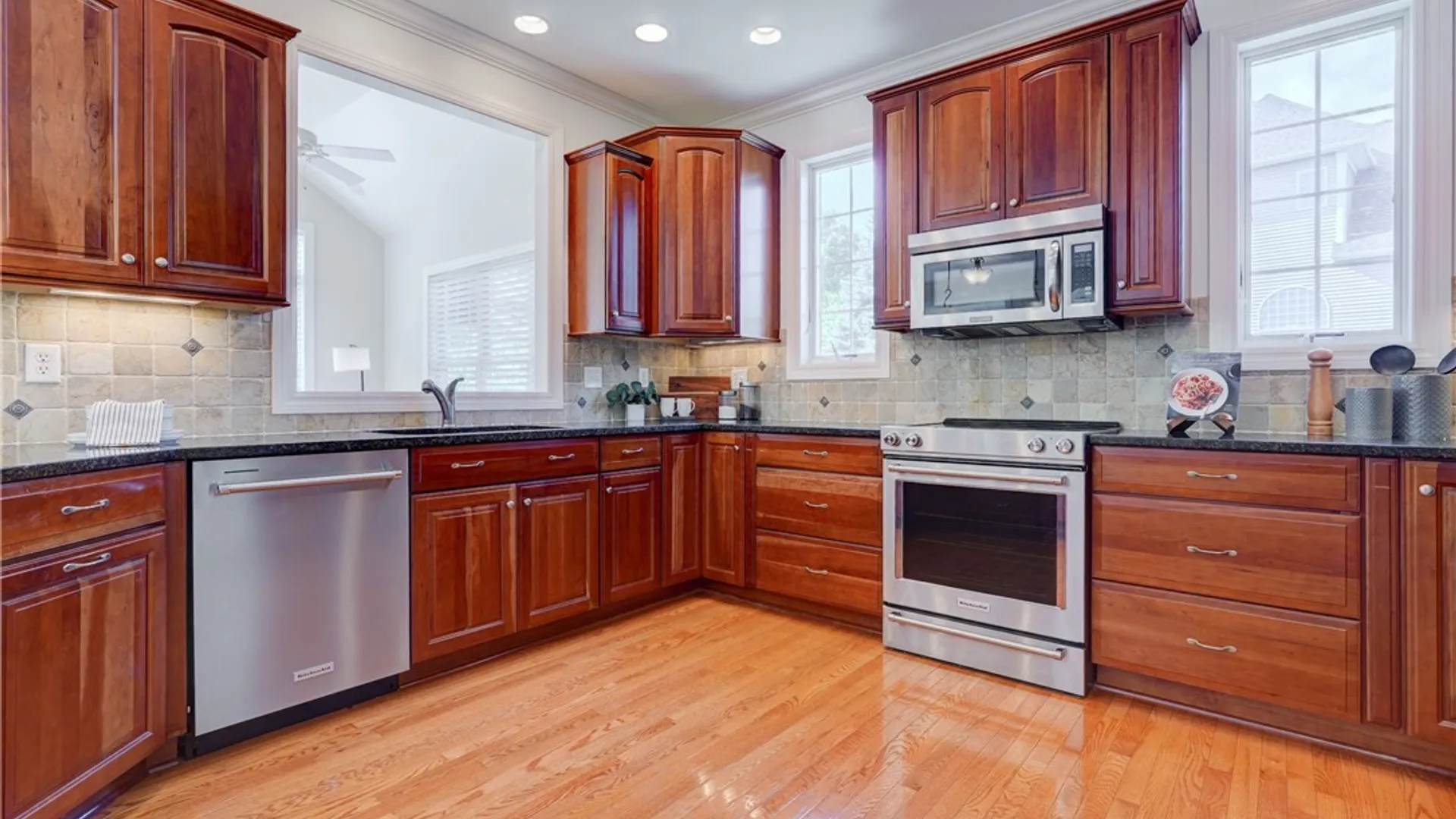 Property at 16 Nature View, Pittsford, NY 14534 20