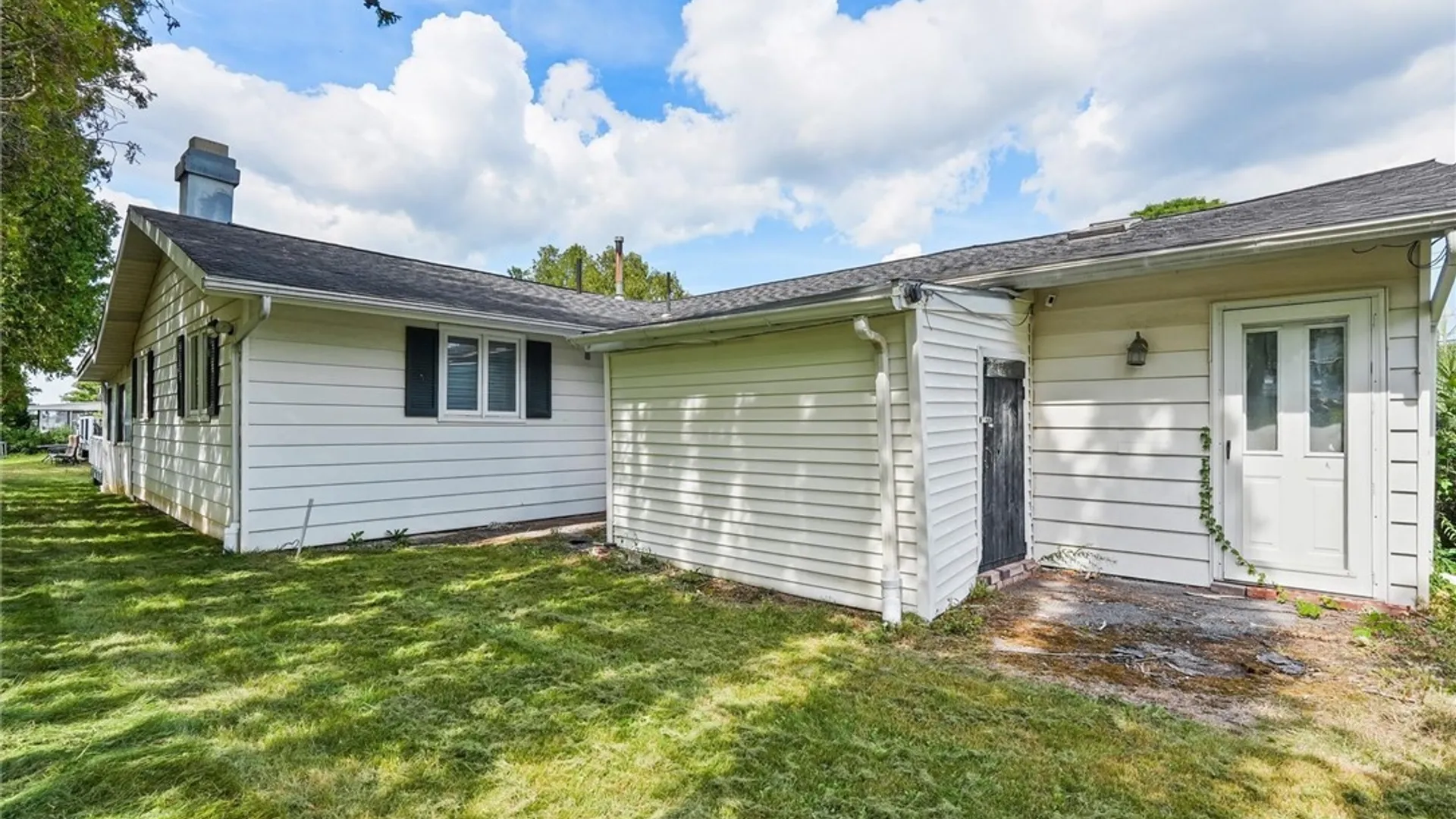 Property at 101 Moyer Heights Drive, Salina, NY 13088 42