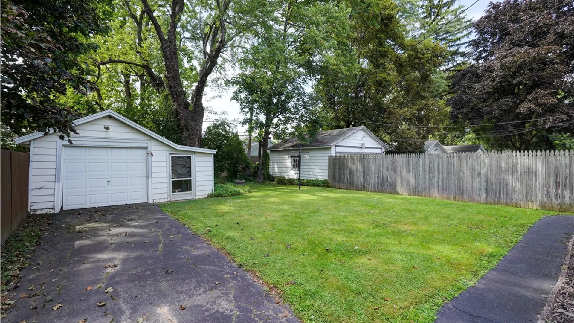 Property at 259 Dorstone Road, Gates, NY 14624 4