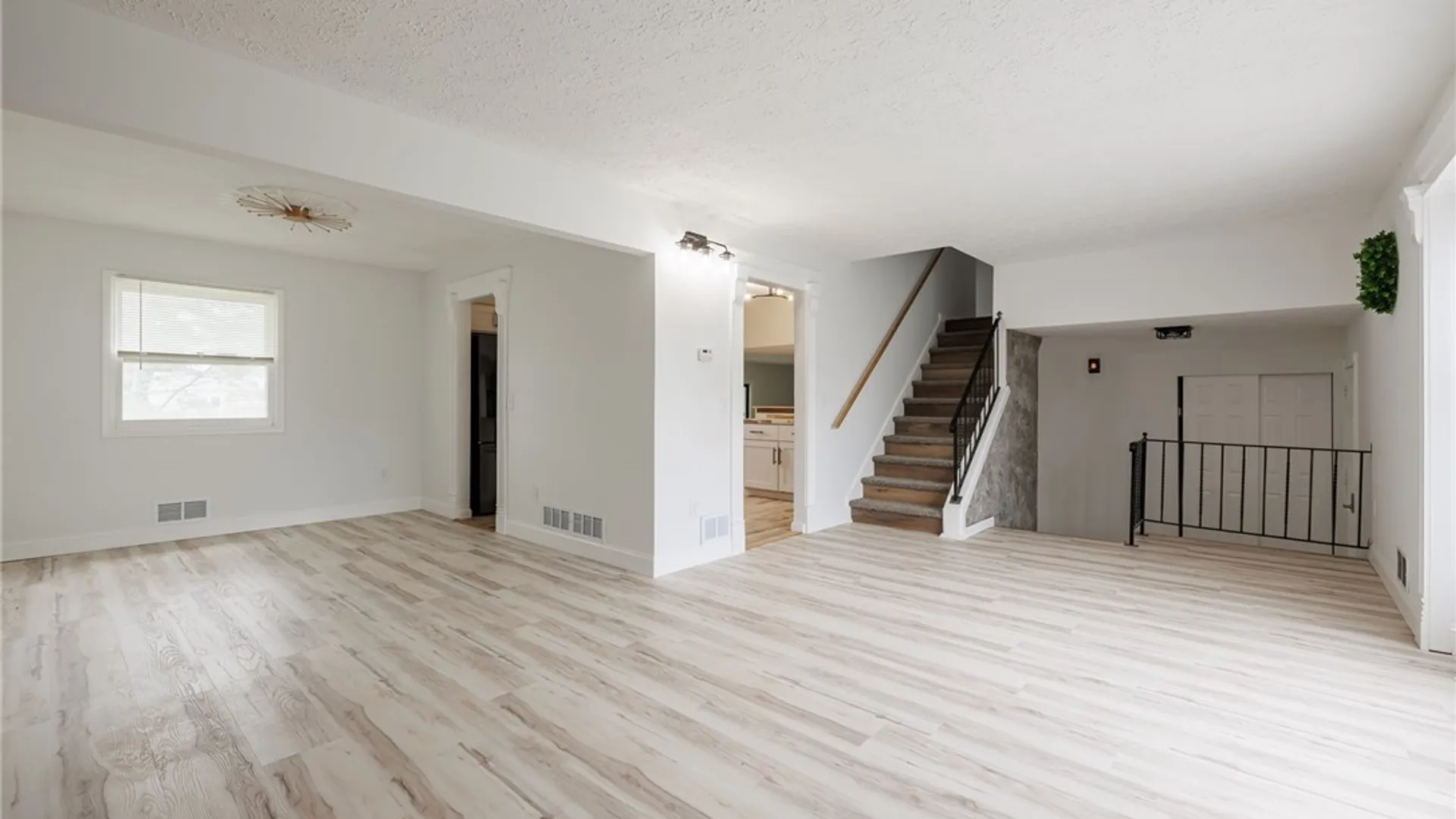 Property at 130 Troutbeck Lane, Greece, NY 14626 6