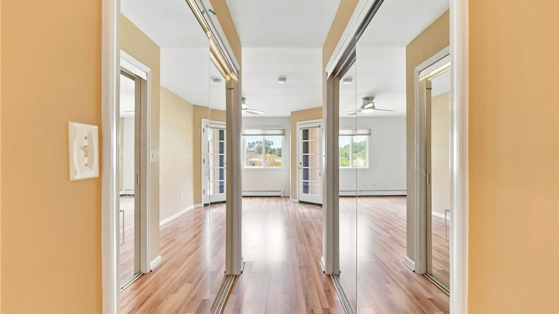 Property at 190 Castlebrook Lane, Amherst, NY 14221 21