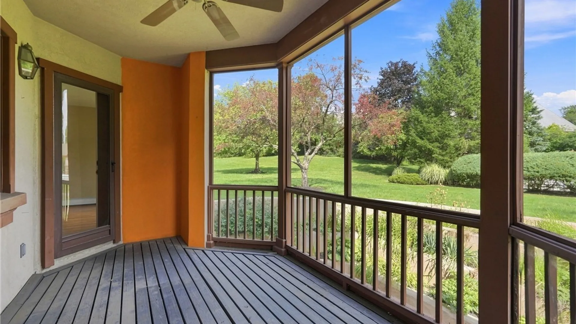 Property at 190 Castlebrook Lane, Amherst, NY 14221 15