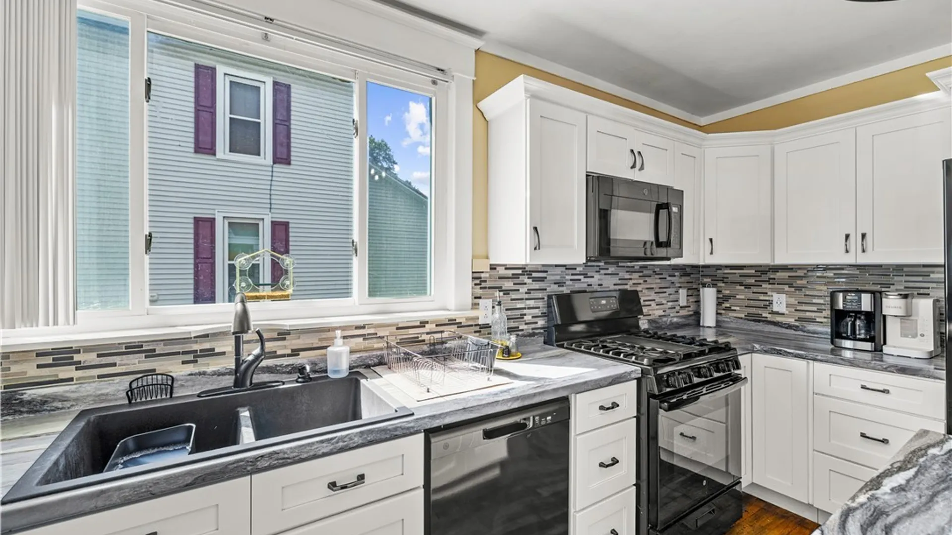 Property at 31 Marshall Avenue, German Flatts, NY 13407 10