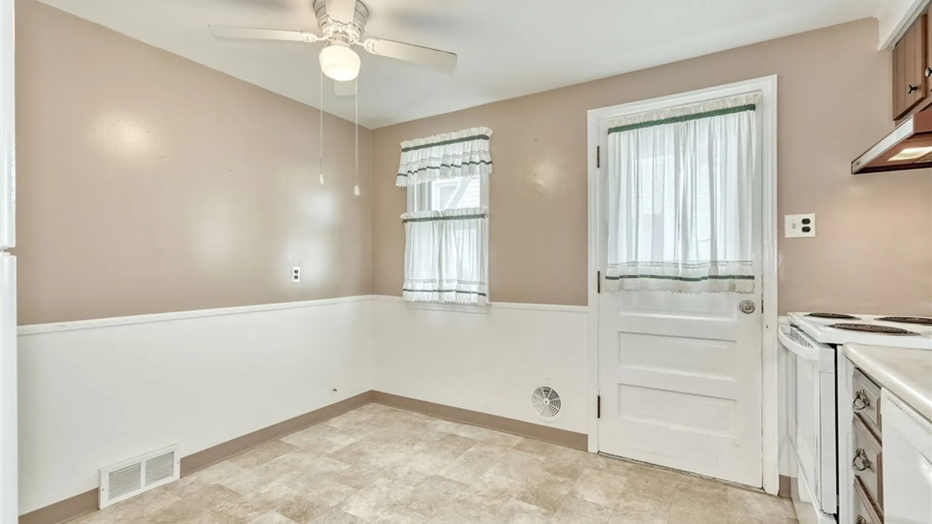 Property at 239 Fielding Road, Greece, NY 14626 5