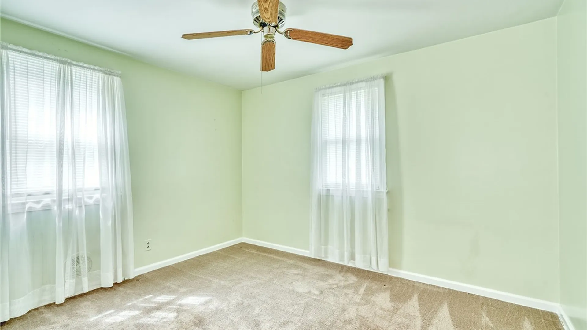 Property at 239 Fielding Road, Greece, NY 14626 14