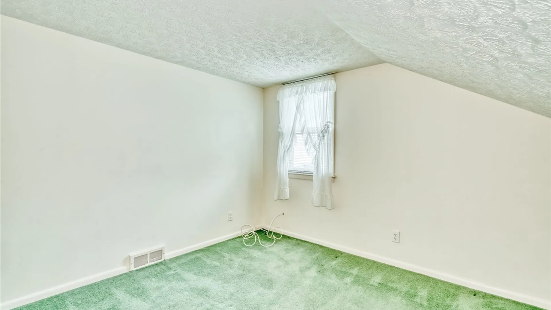 Property at 239 Fielding Road, Greece, NY 14626 22