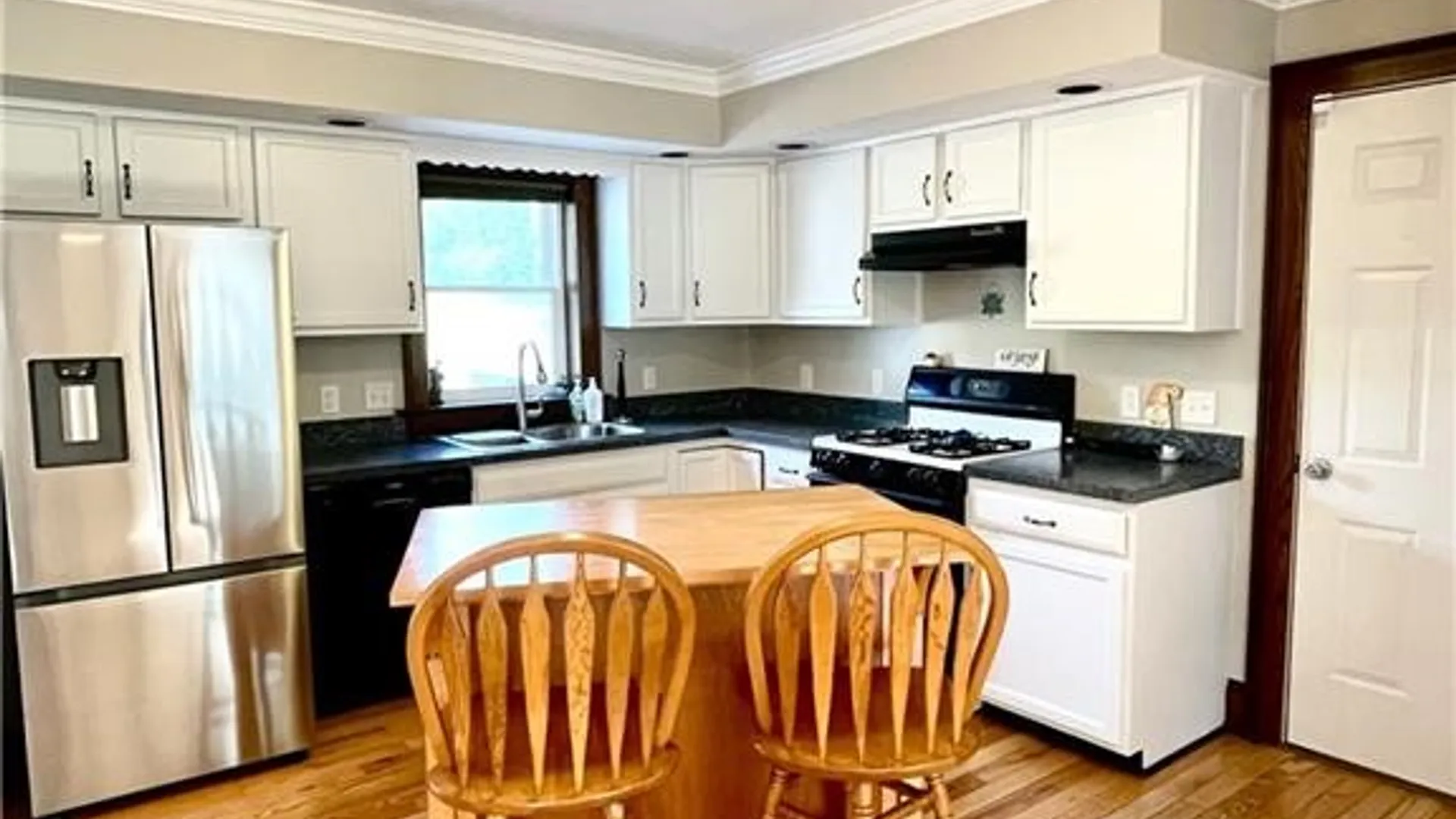 Property at 20 Bowen Street, Auburn, NY 13021 4