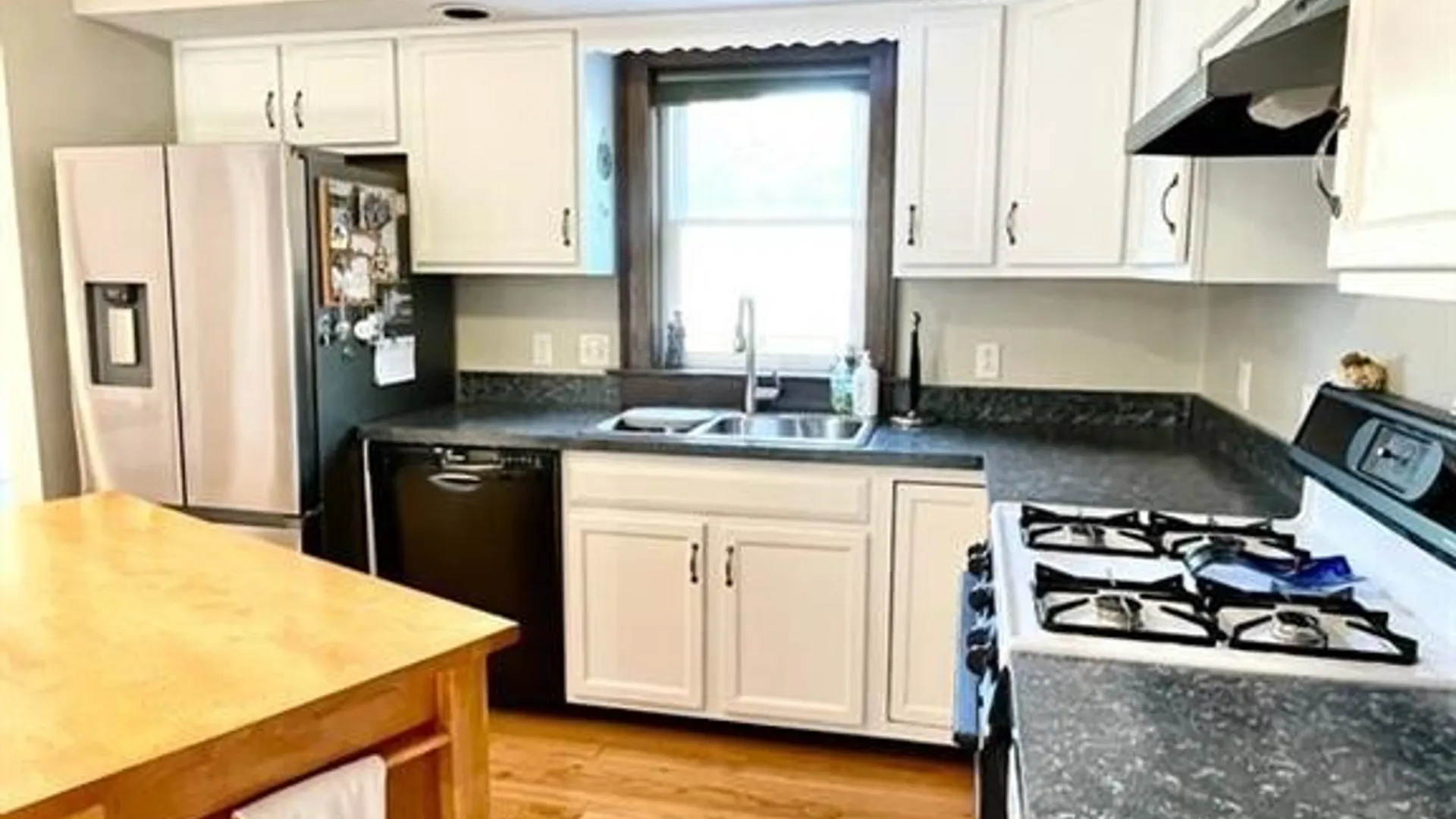 Property at 20 Bowen Street, Auburn, NY 13021 6