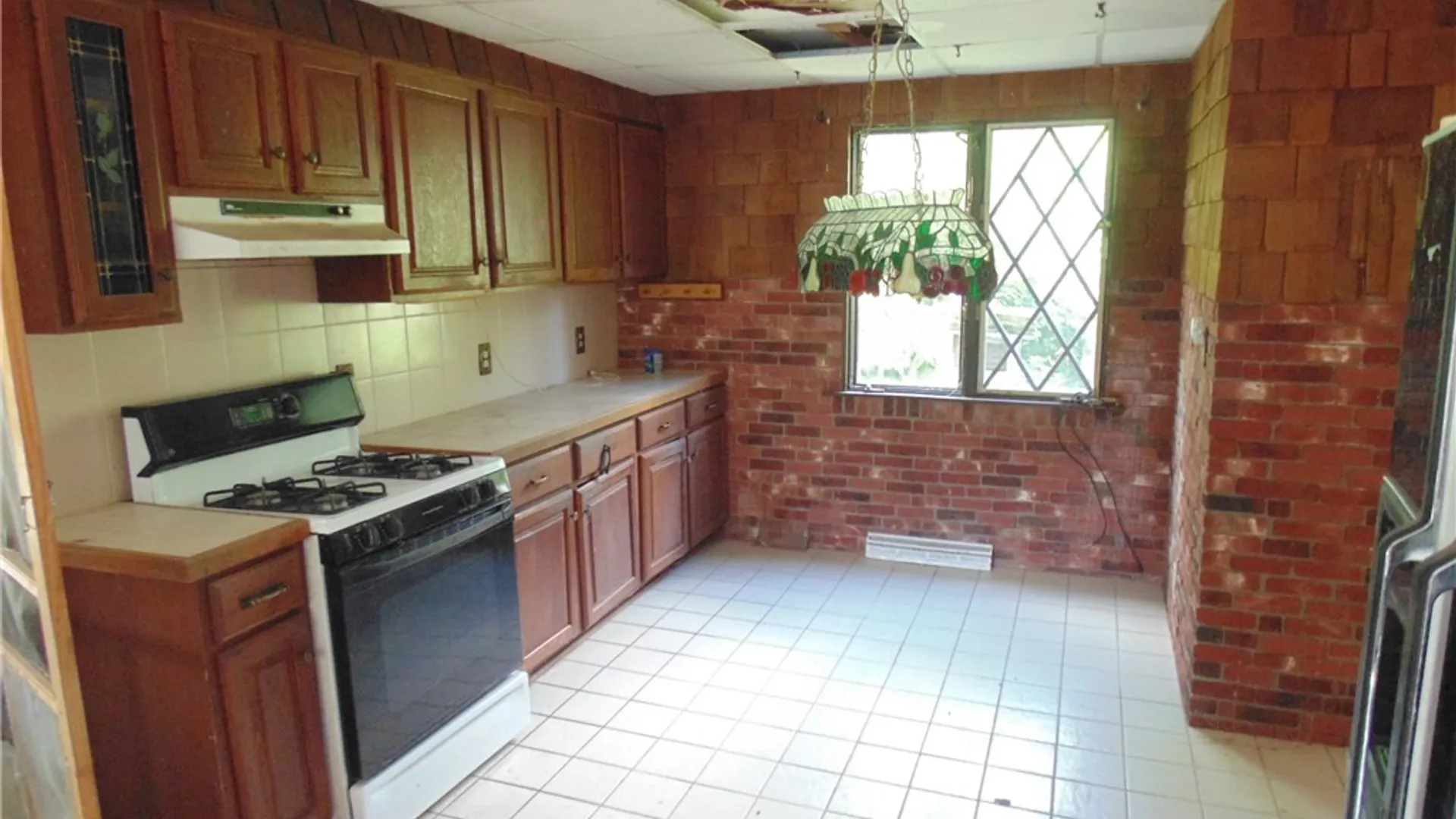 Property at 33 Olin Avenue, Perry, NY 14530 8