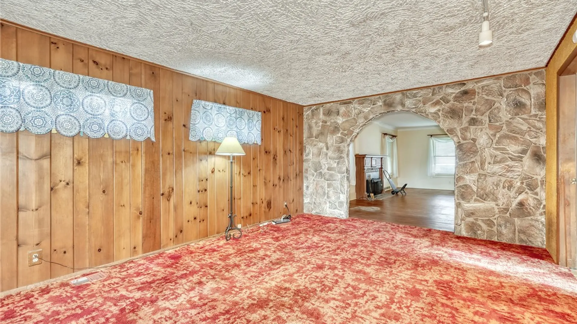 Property at 641 Flower City Park, Rochester, NY 14615 12