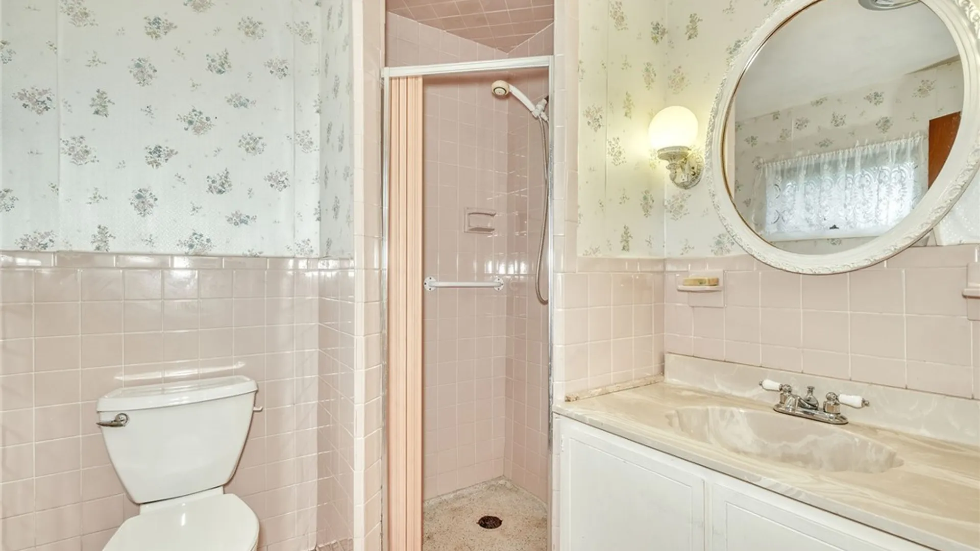 Property at 641 Flower City Park, Rochester, NY 14615 16