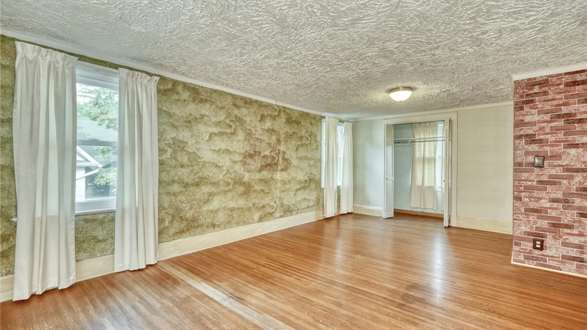 Property at 641 Flower City Park, Rochester, NY 14615 31