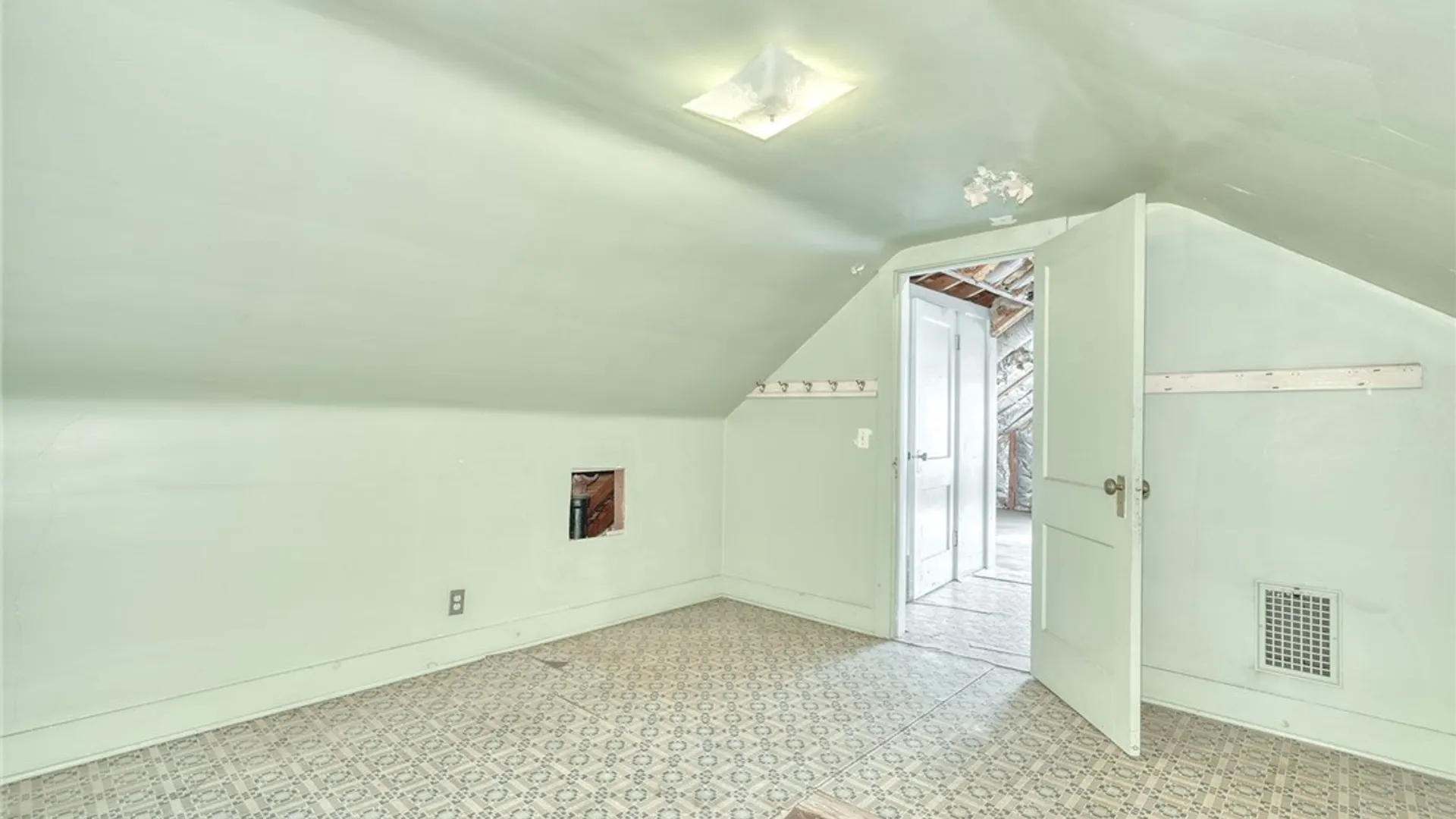 Property at 641 Flower City Park, Rochester, NY 14615 38