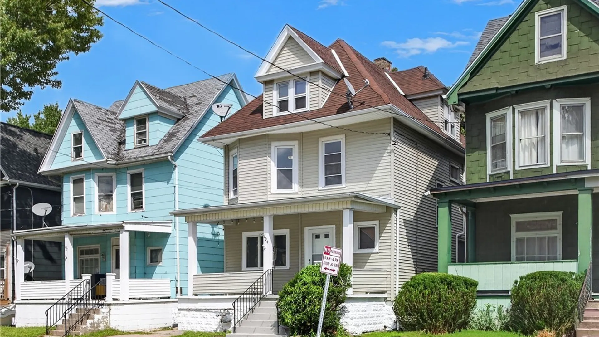 Property at 709 Hopkins Street, Buffalo, NY 14220 3