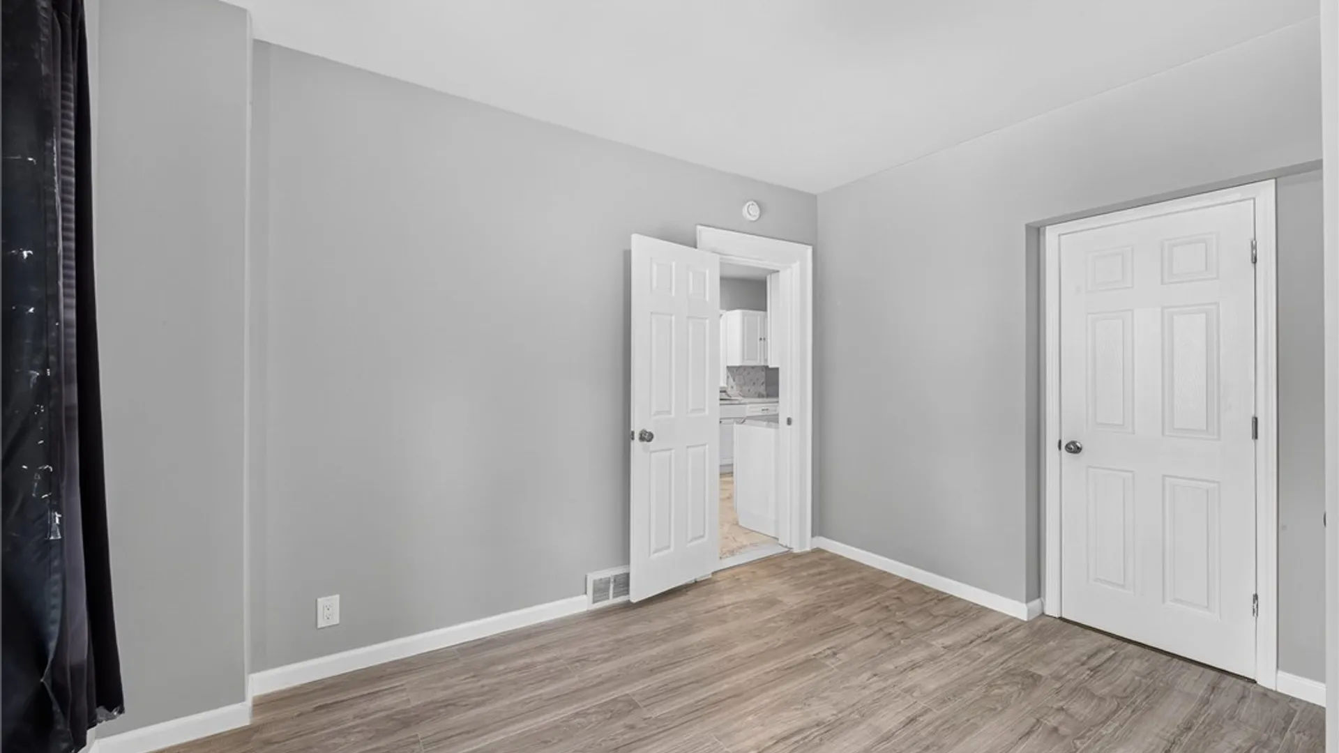 Property at 709 Hopkins Street, Buffalo, NY 14220 27