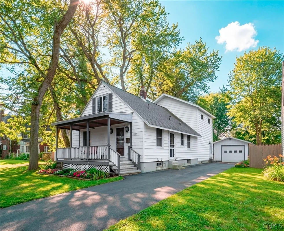 Property at 307 Lomond Place, Utica, NY 13502