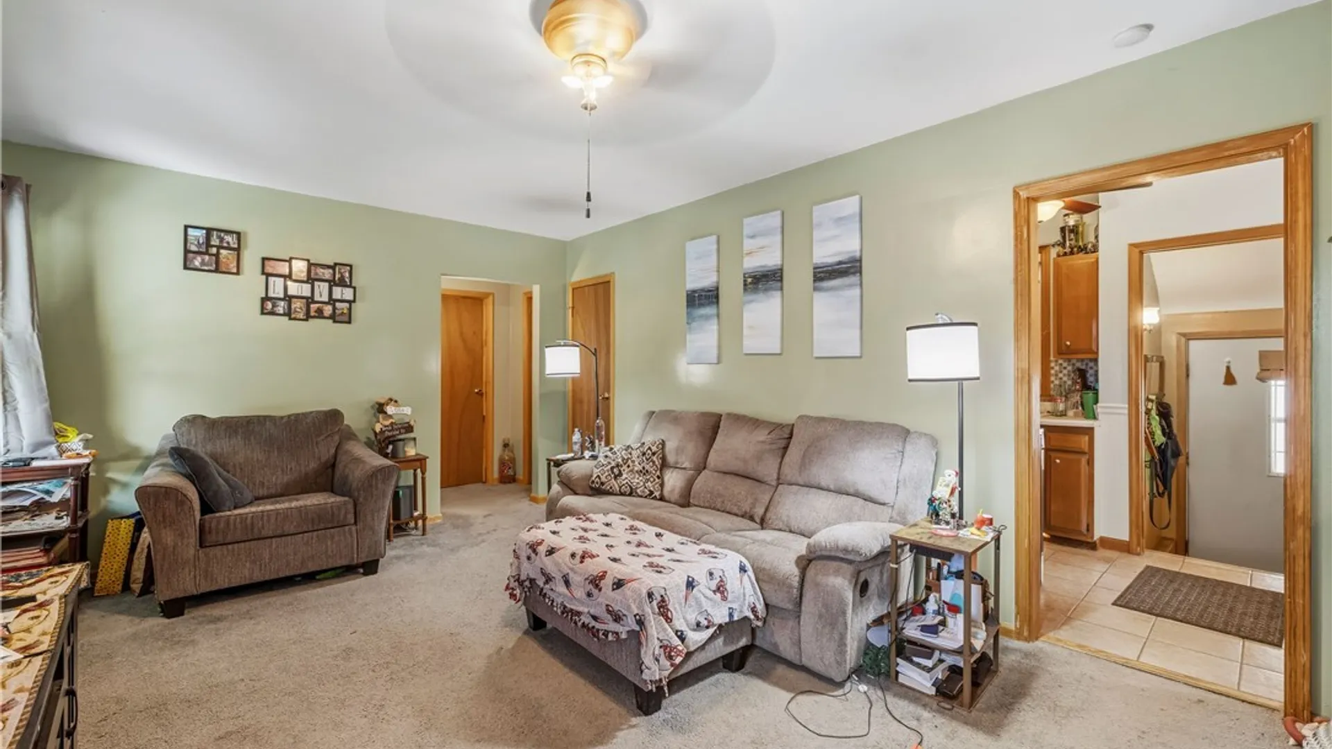 Property at 94 Standard Parkway, Cheektowaga, NY 14227 7
