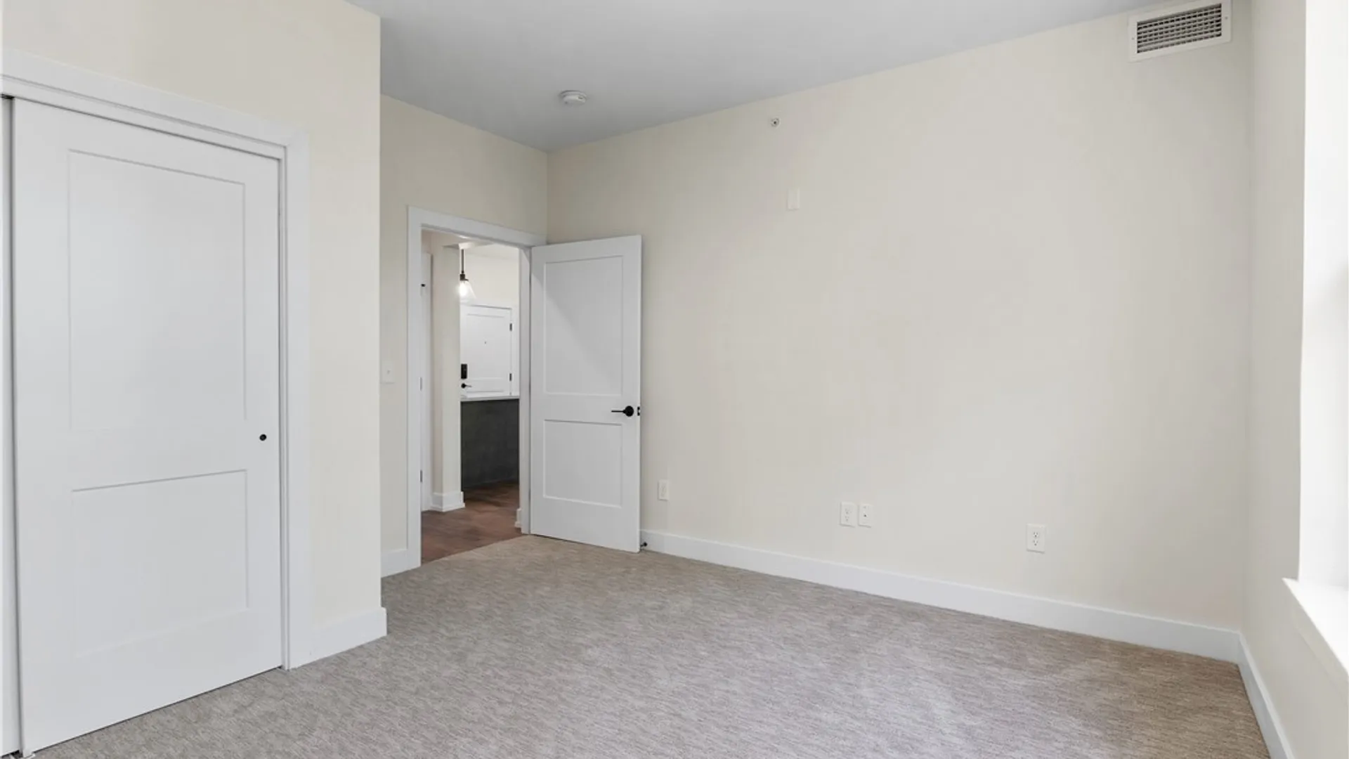 Property at 200 Dunnwood Green Lane, Pittsford, NY 14534 16