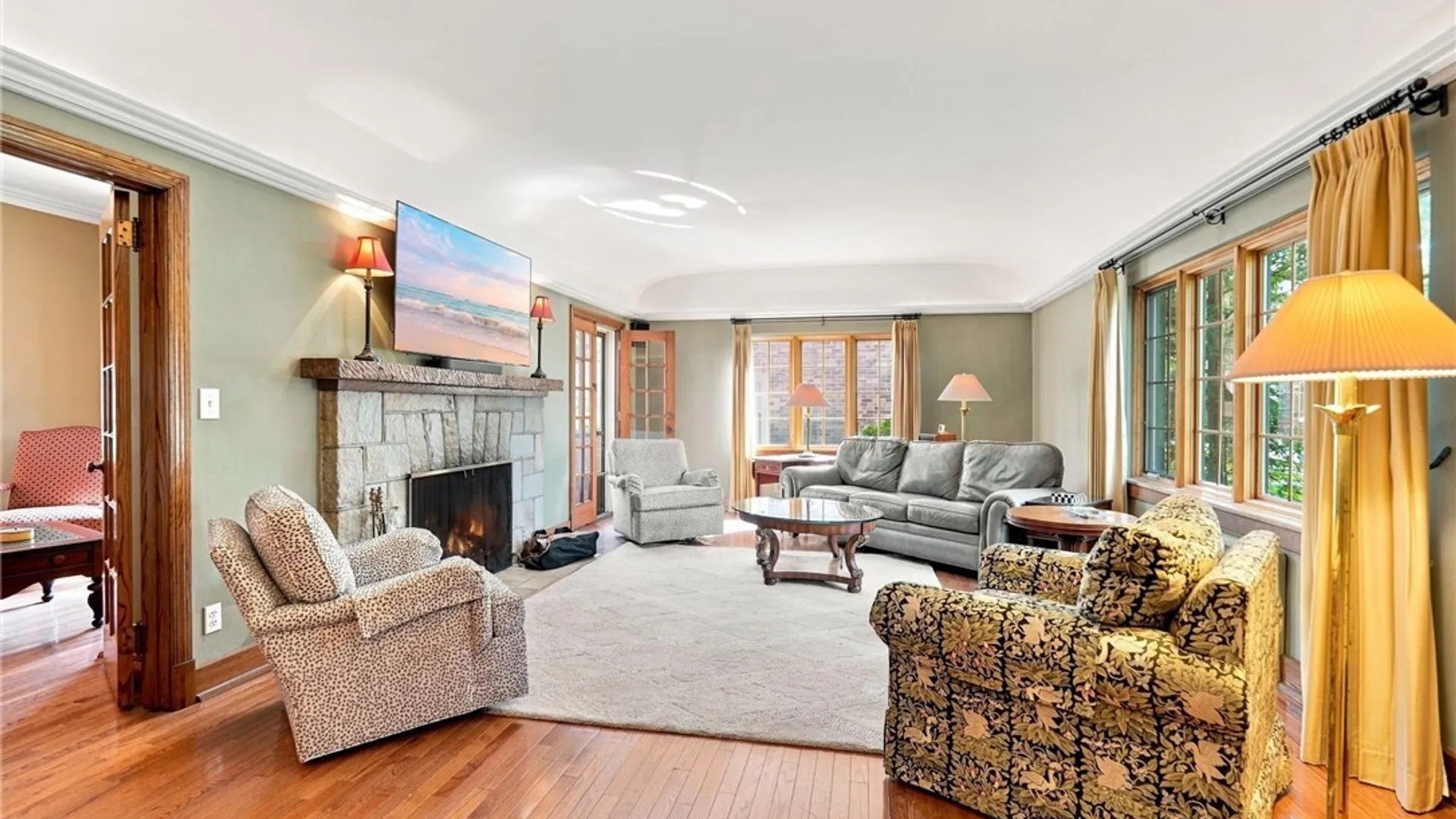 Property at 18 Harper Road, Amherst, NY 14226 4