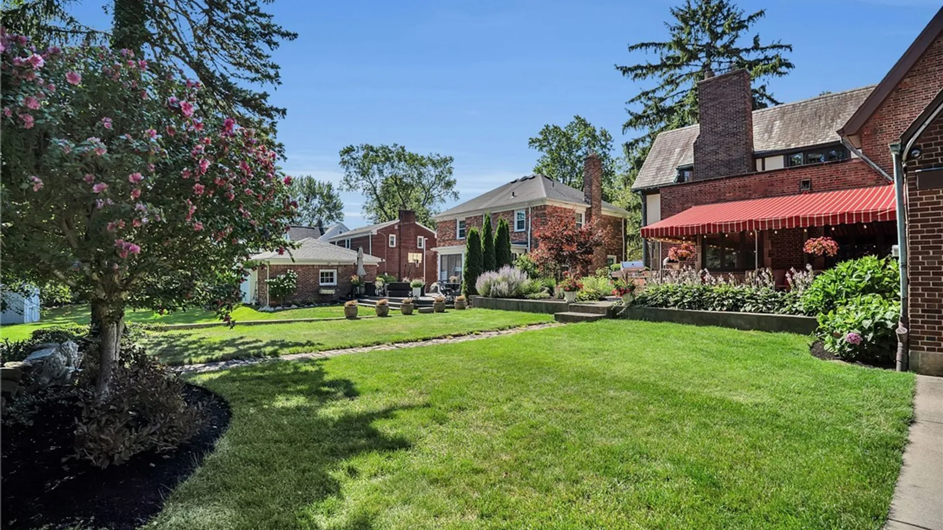 Property at 18 Harper Road, Amherst, NY 14226 45