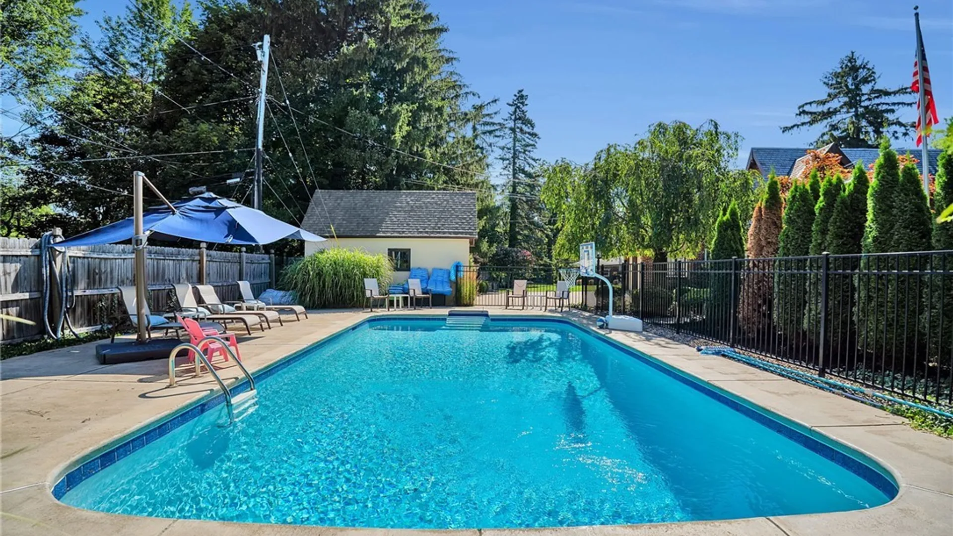 Property at 18 Harper Road, Amherst, NY 14226 48