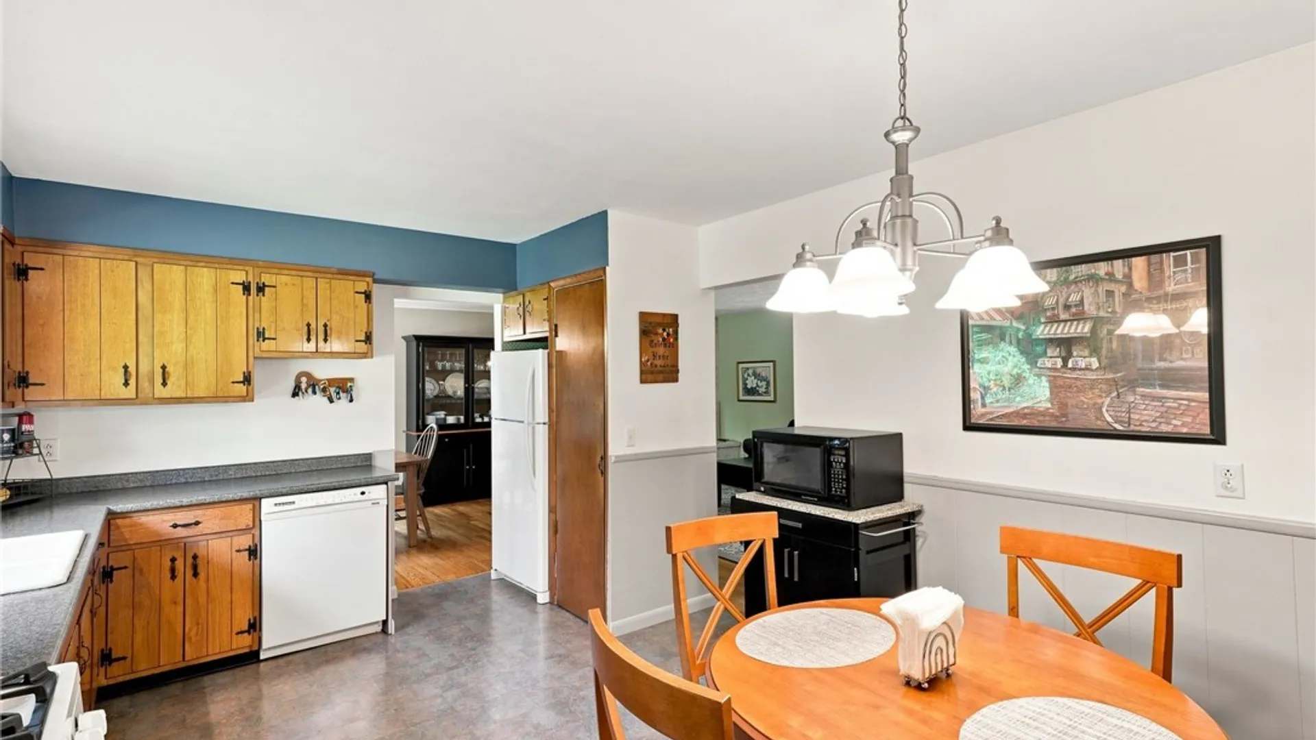 Property at 4923 Mary Jane Lane, Avon, NY 14414 10