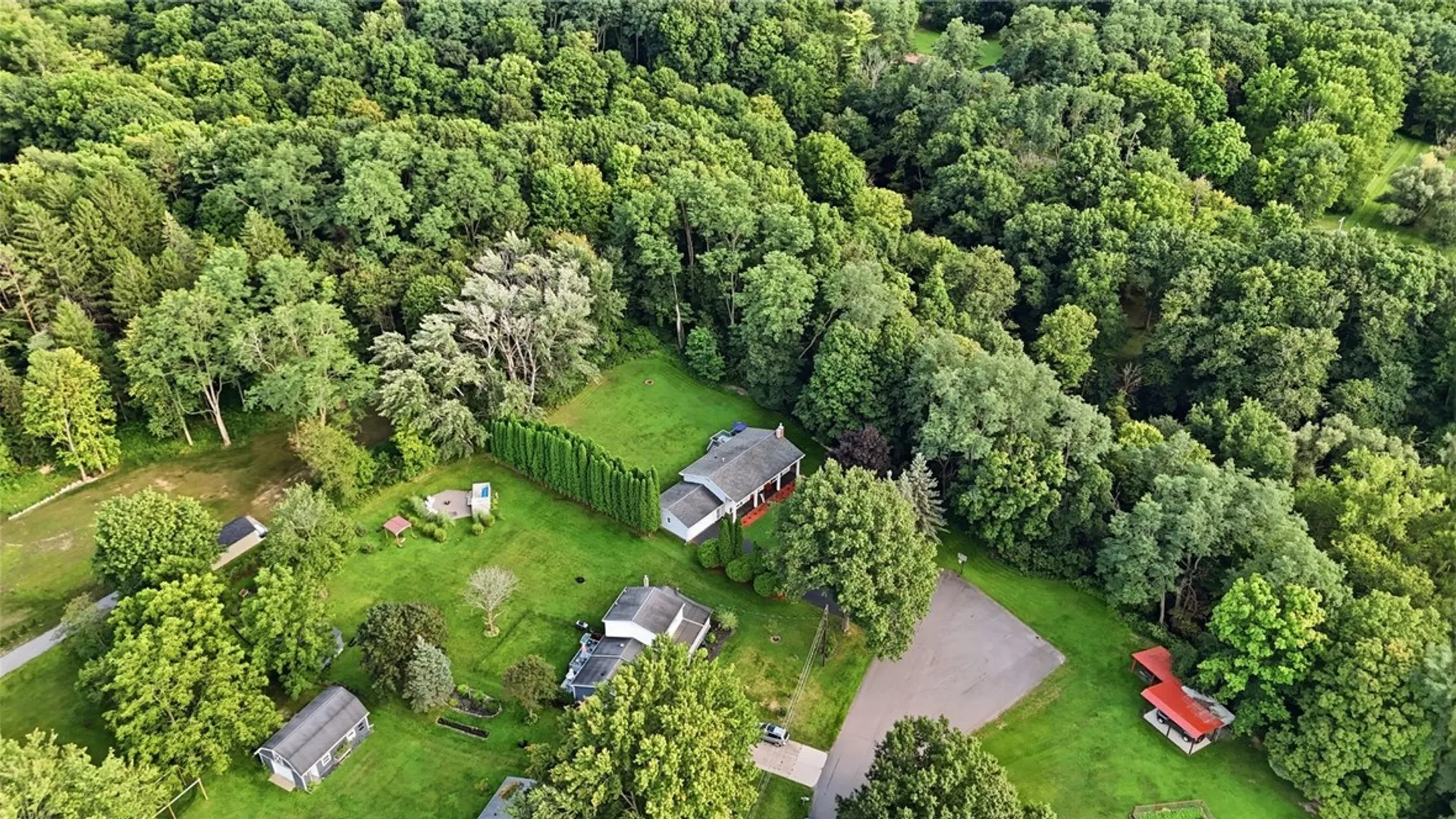 Property at 4923 Mary Jane Lane, Avon, NY 14414 42