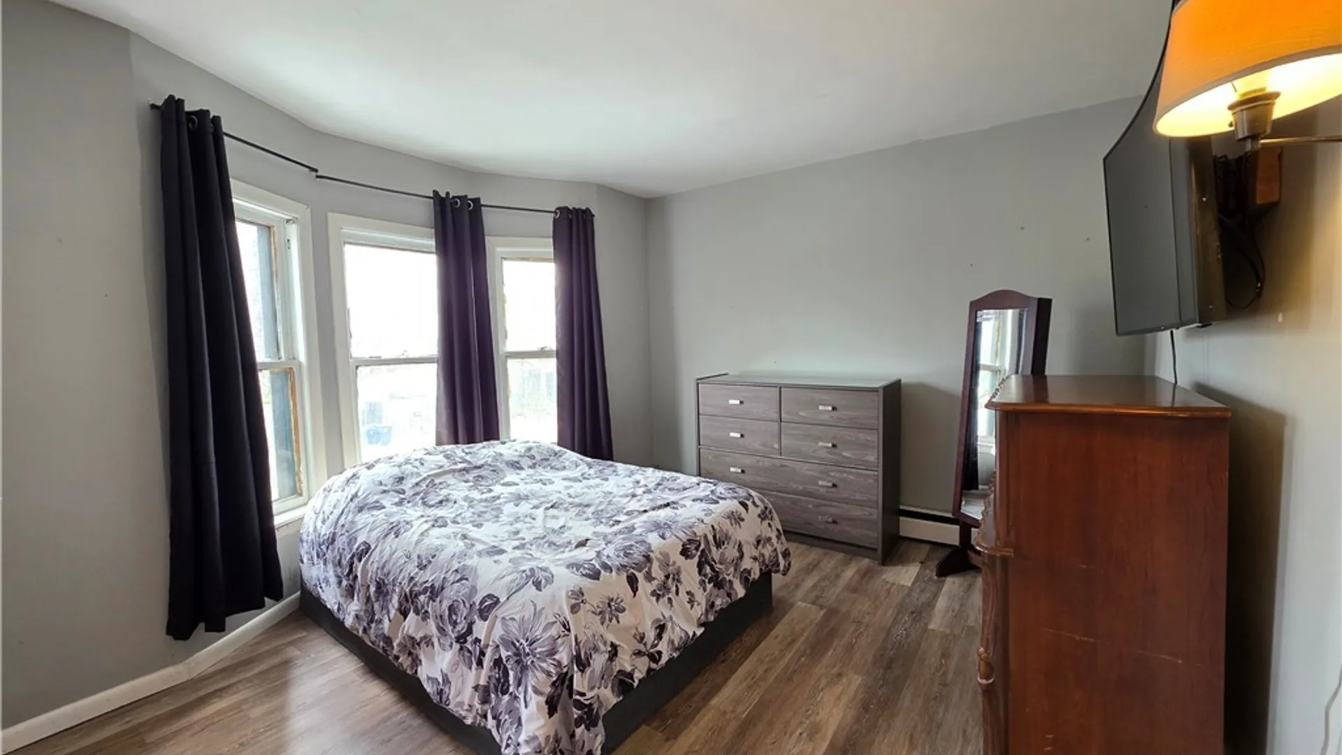 Property at 170 16th Street, Buffalo, NY 14213 11