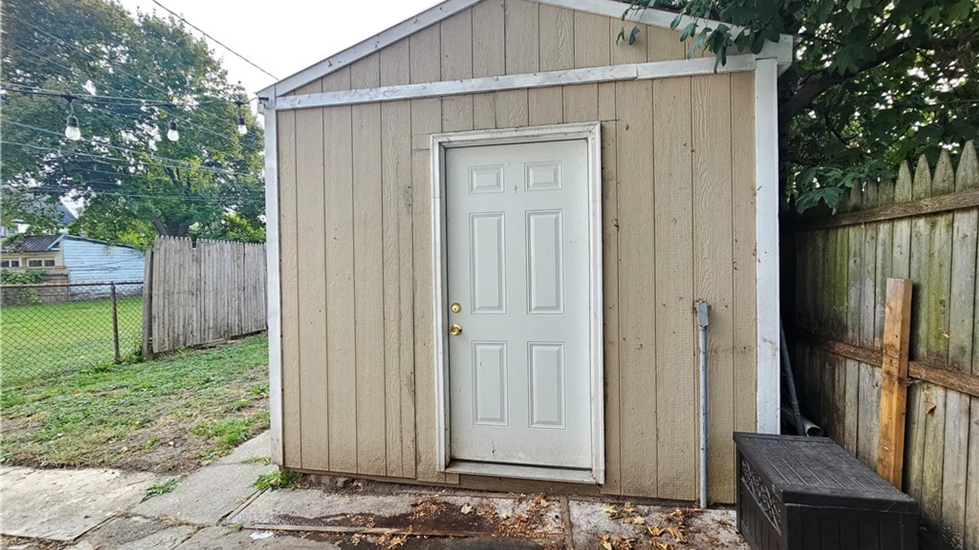 Property at 170 16th Street, Buffalo, NY 14213 13