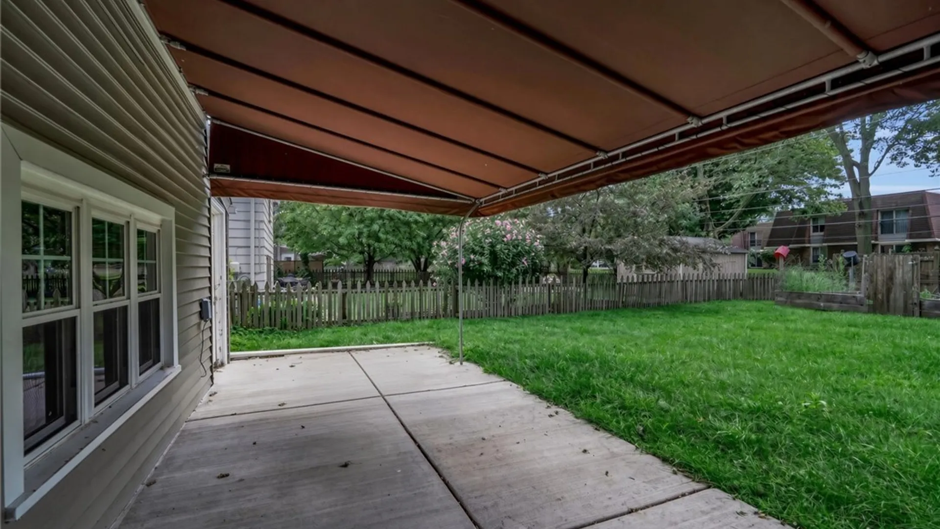 Property at 80 Morningside Lane, Amherst, NY 14221 37