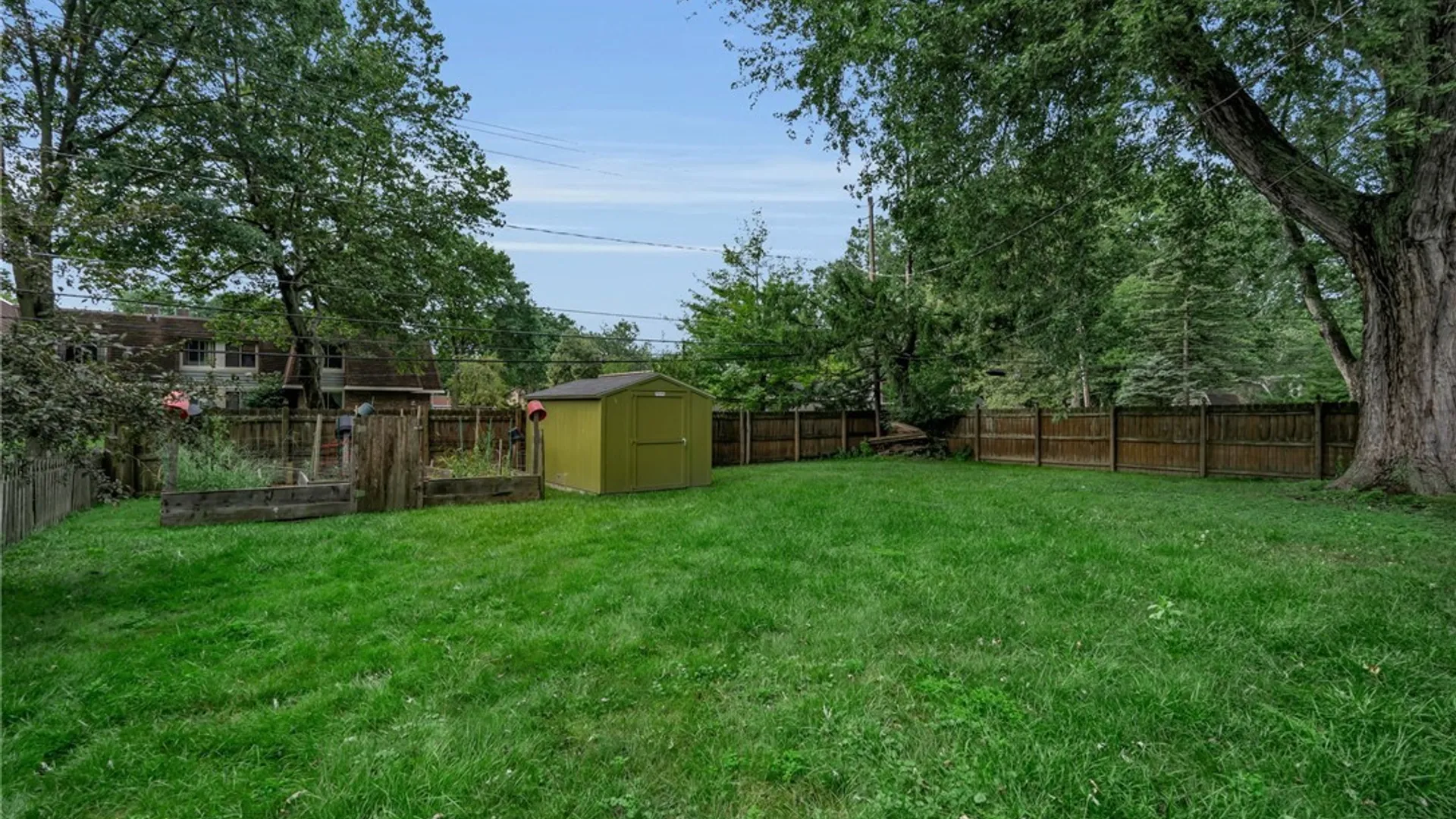 Property at 80 Morningside Lane, Amherst, NY 14221 40