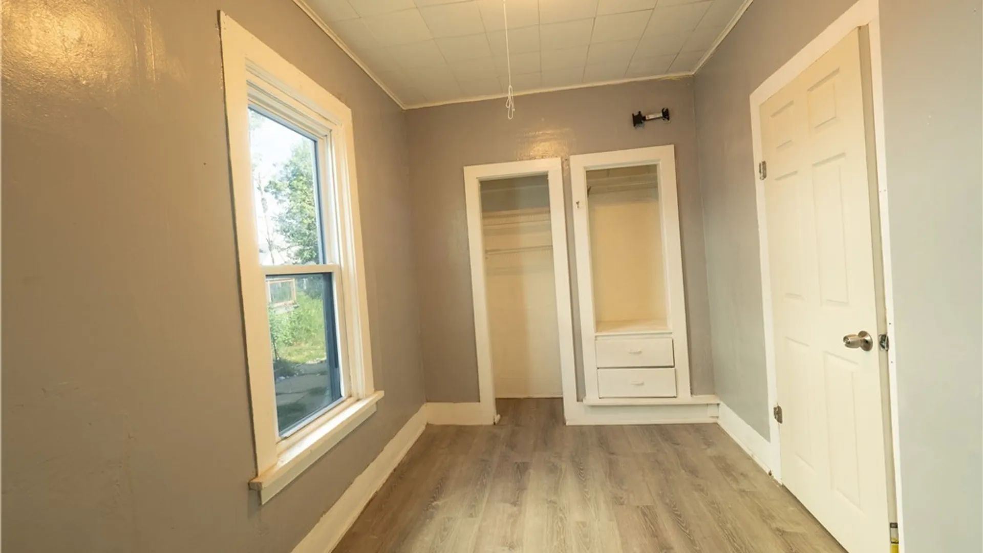 Property at 109 Roesch Avenue, Buffalo, NY 14207 14