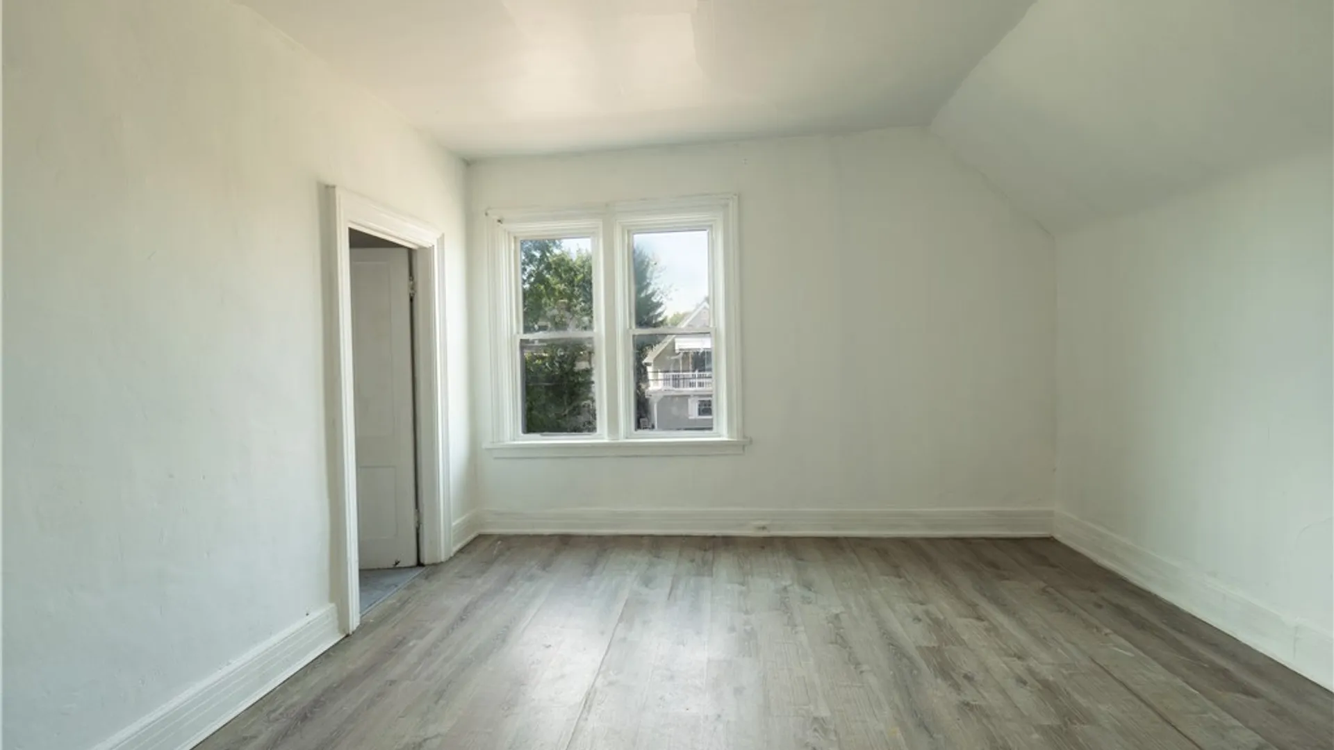 Property at 109 Roesch Avenue, Buffalo, NY 14207 19