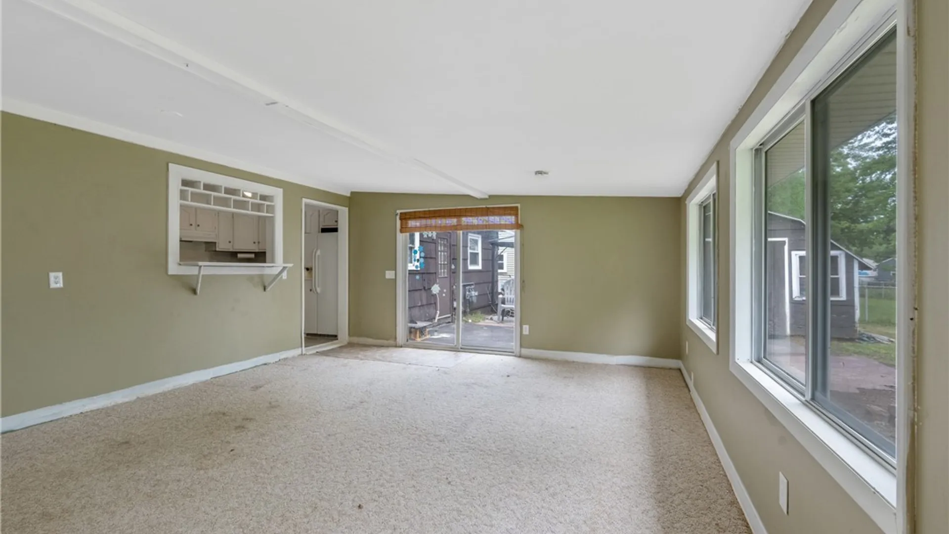 Property at 7838 Rinaldo Boulevard, Cicero, NY 13030 18