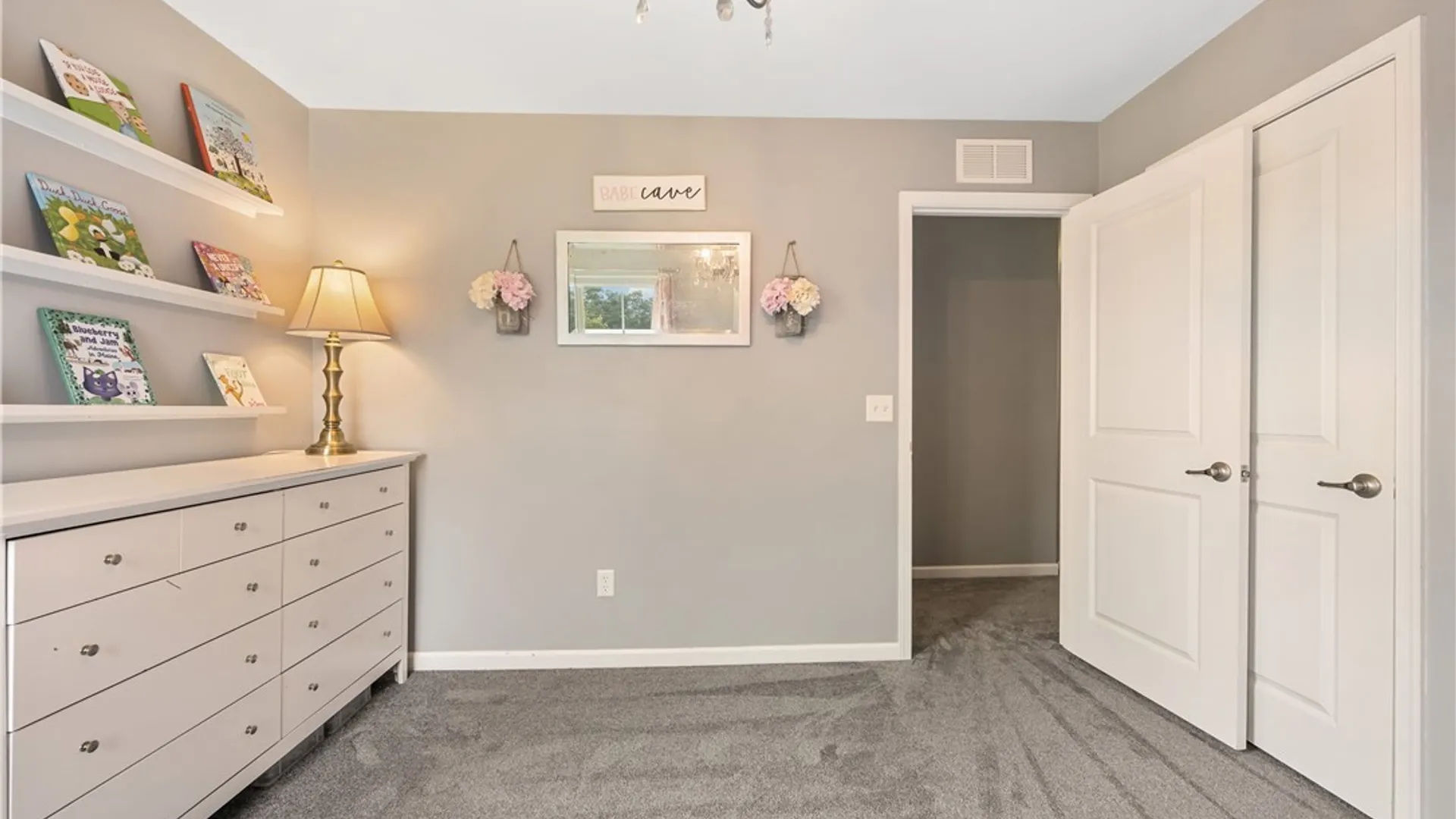 Property at 100 Norbert Place, Manlius, NY 13116 21