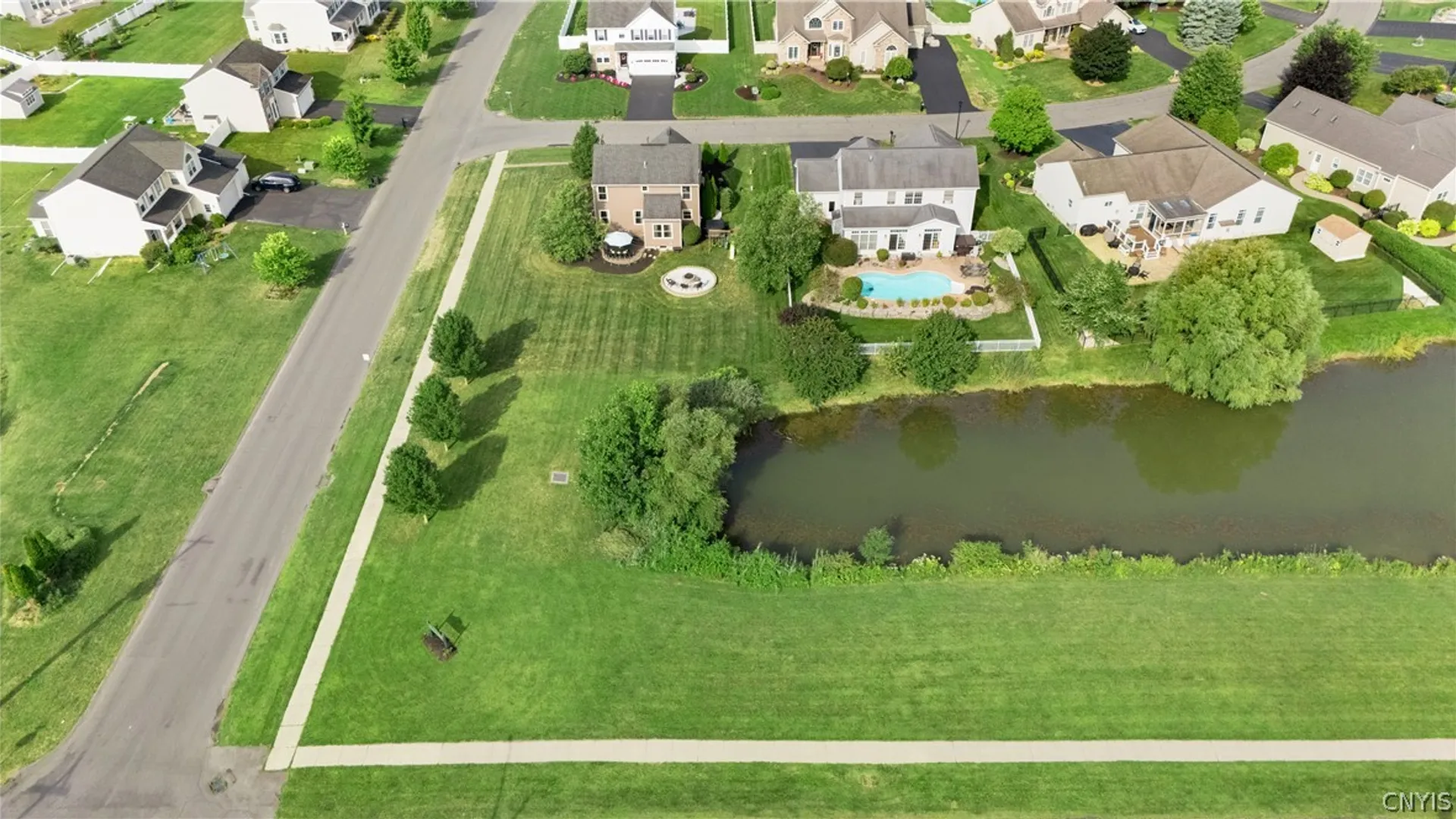 Property at 100 Norbert Place, Manlius, NY 13116 35