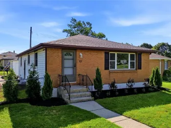 Property at 43 Barone Circle, Cheektowaga, NY 14225