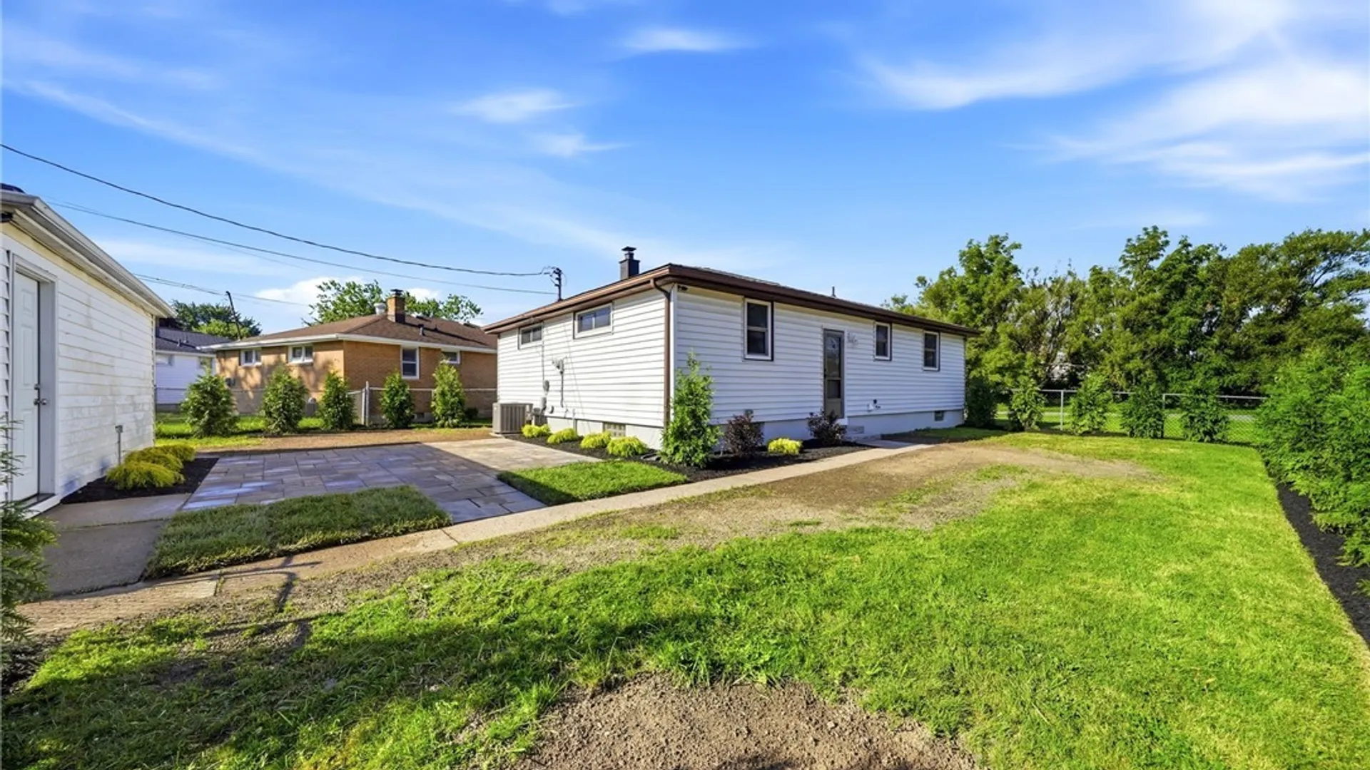 Property at 43 Barone Circle, Cheektowaga, NY 14225 35