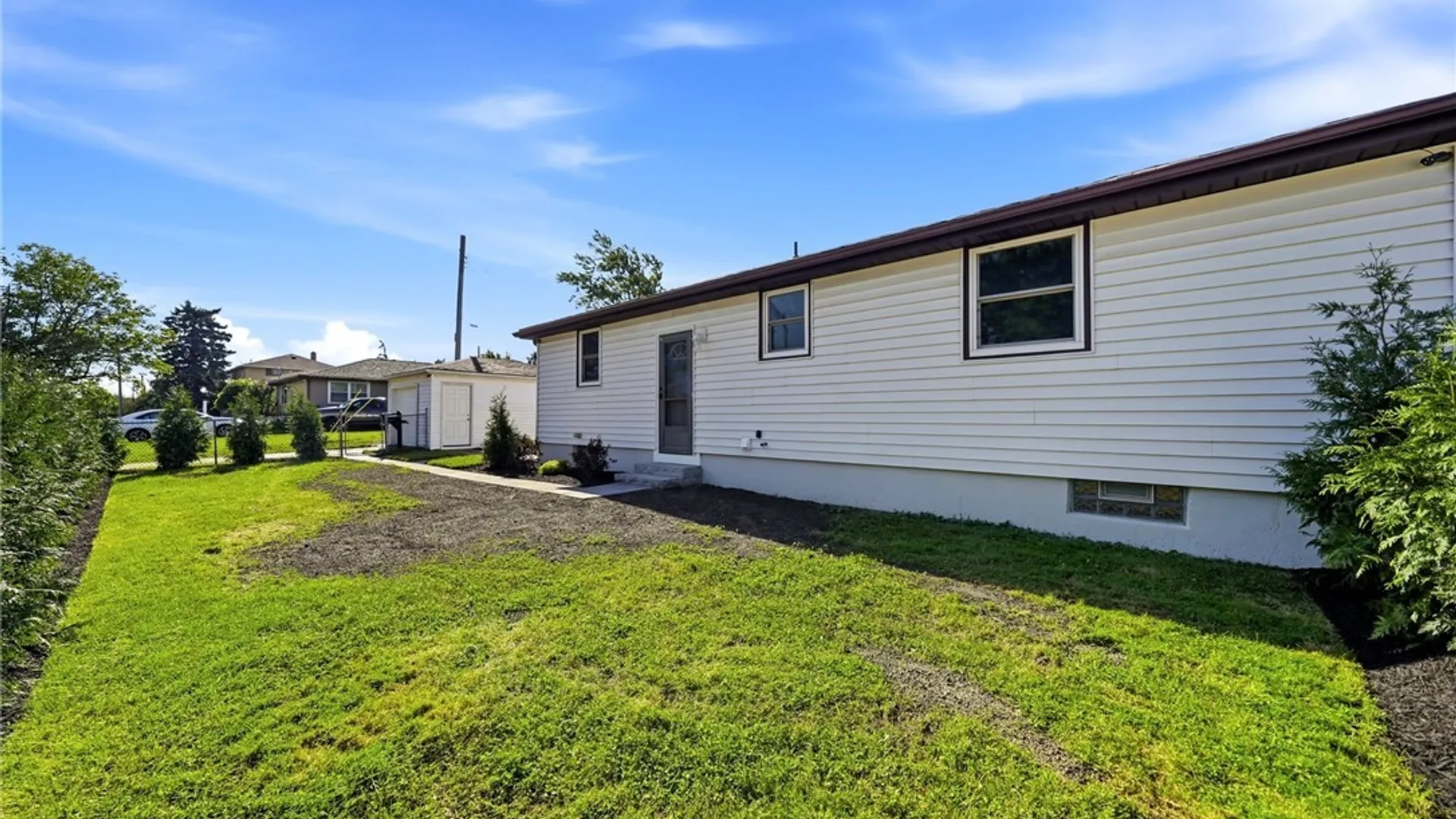 Property at 43 Barone Circle, Cheektowaga, NY 14225 38