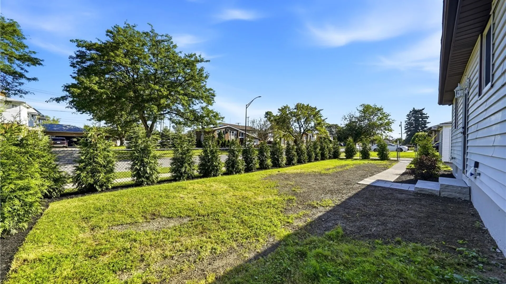 Property at 43 Barone Circle, Cheektowaga, NY 14225 39