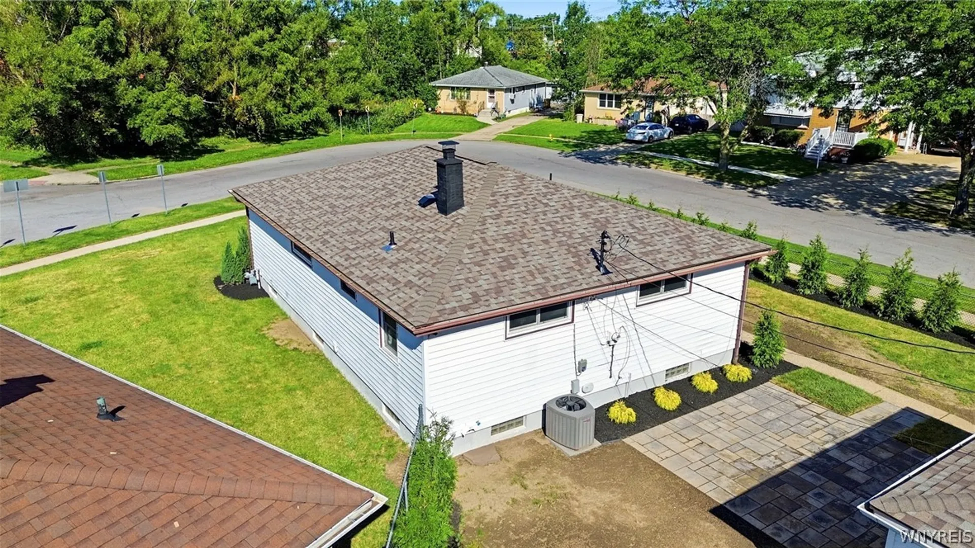 Property at 43 Barone Circle, Cheektowaga, NY 14225 43