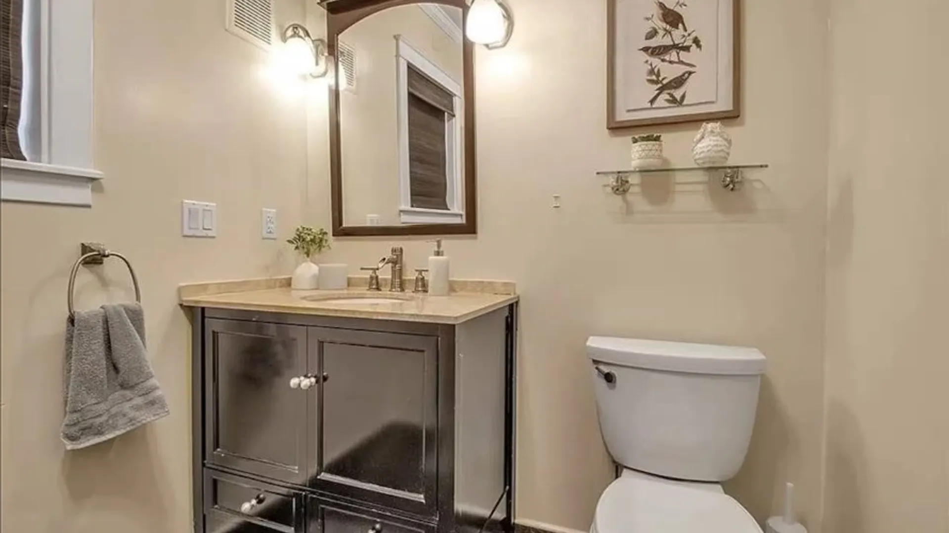 Property at 650 Orchard Parkway, Niagara Falls, NY 14301 15